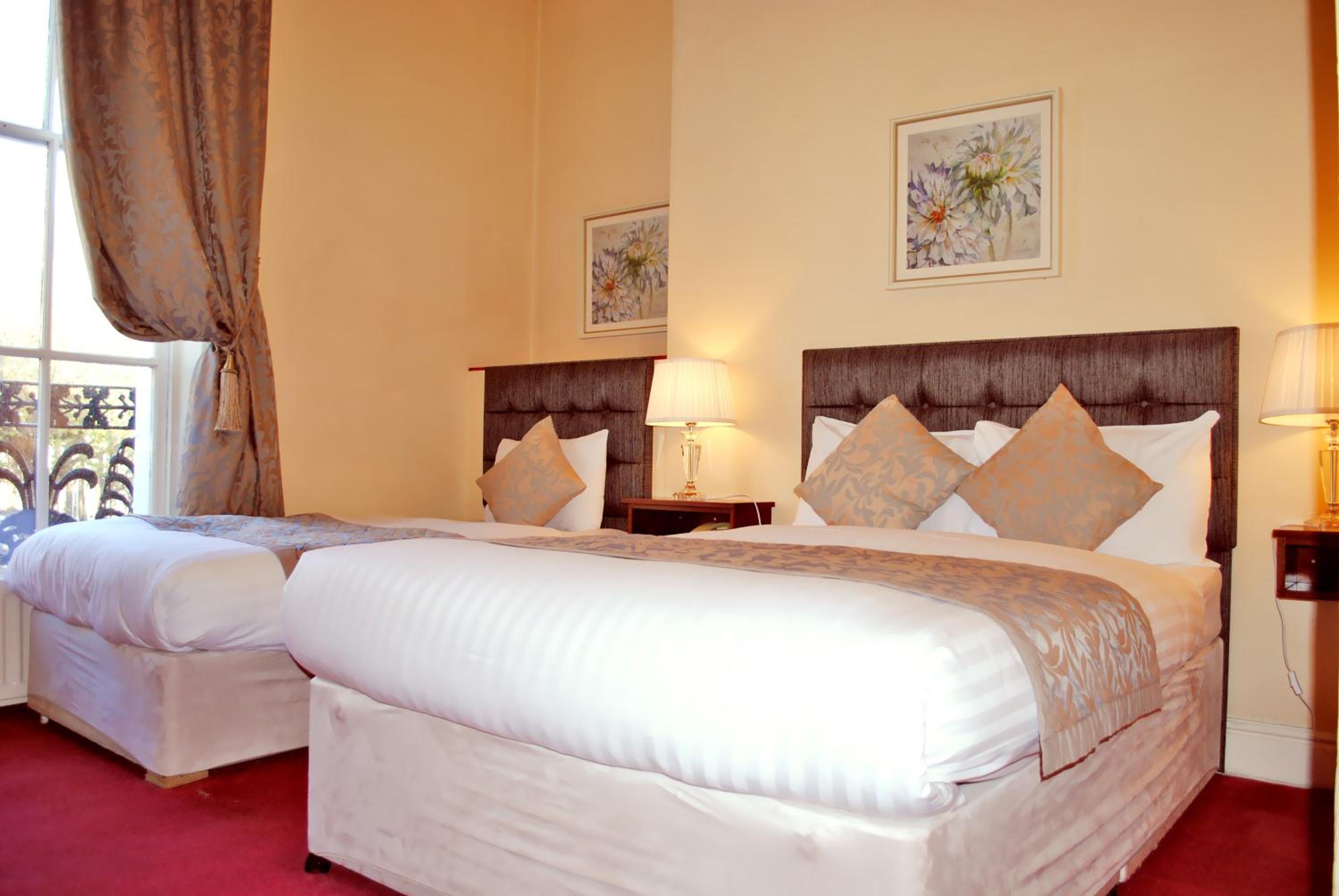 Twin Room photo 2