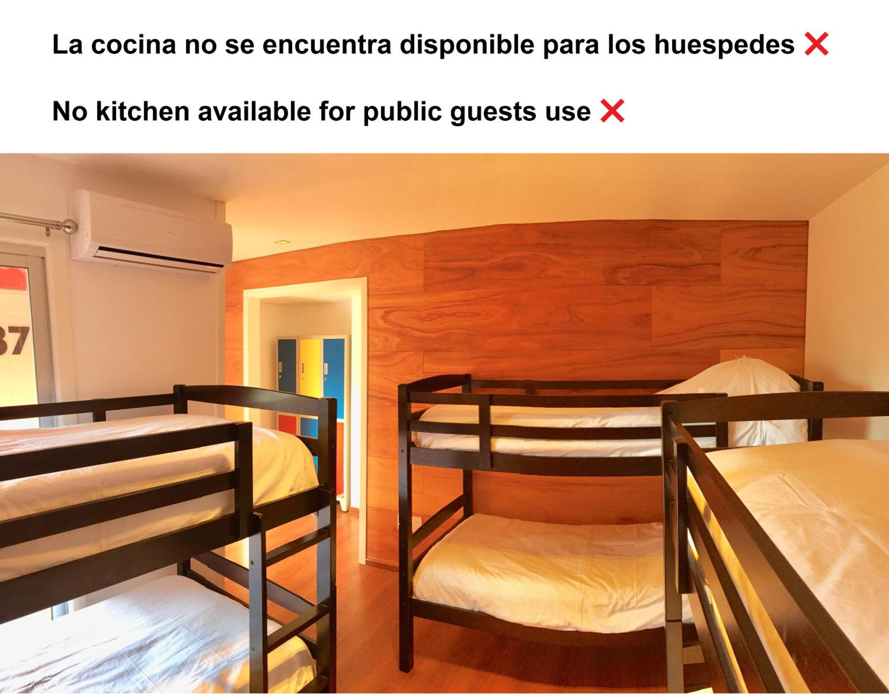 Bed in 6-Bed Mixed Dormitory Room photo 2