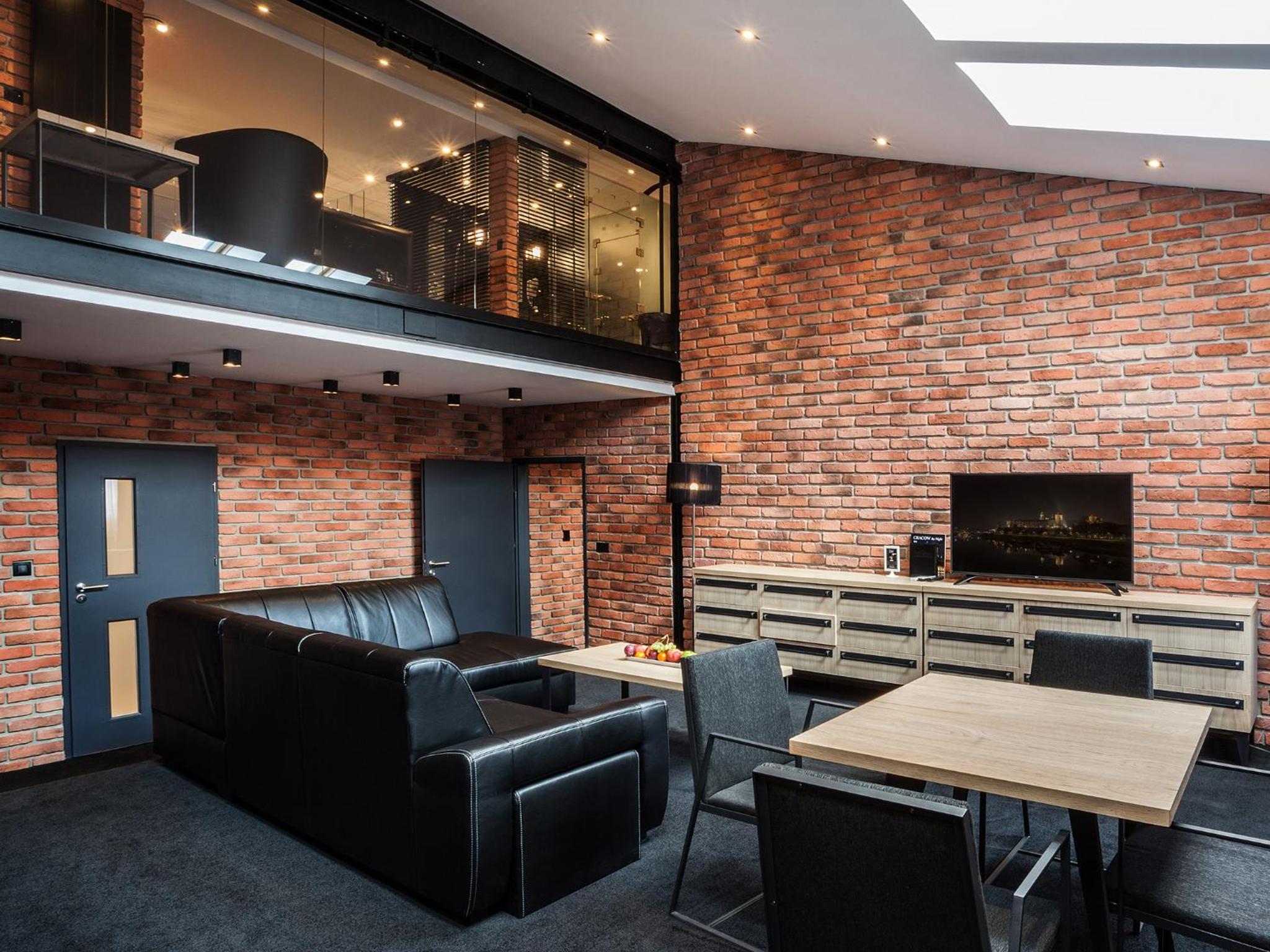 Suite with Main Market Square View photo 1