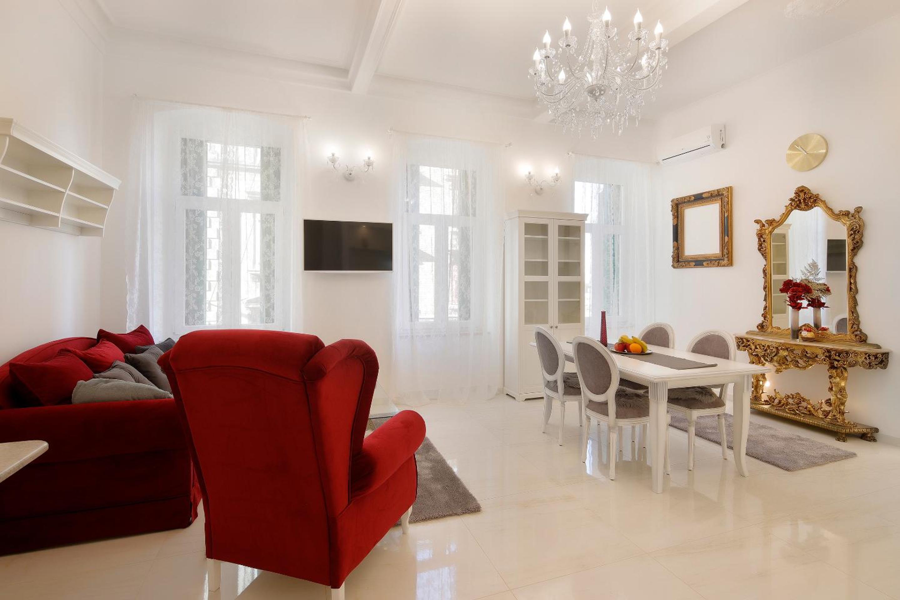 Apartment - Photo 42