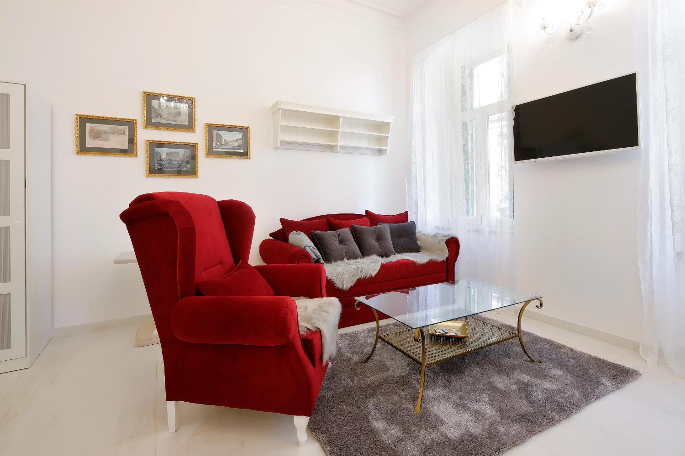 Apartment - Photo 39