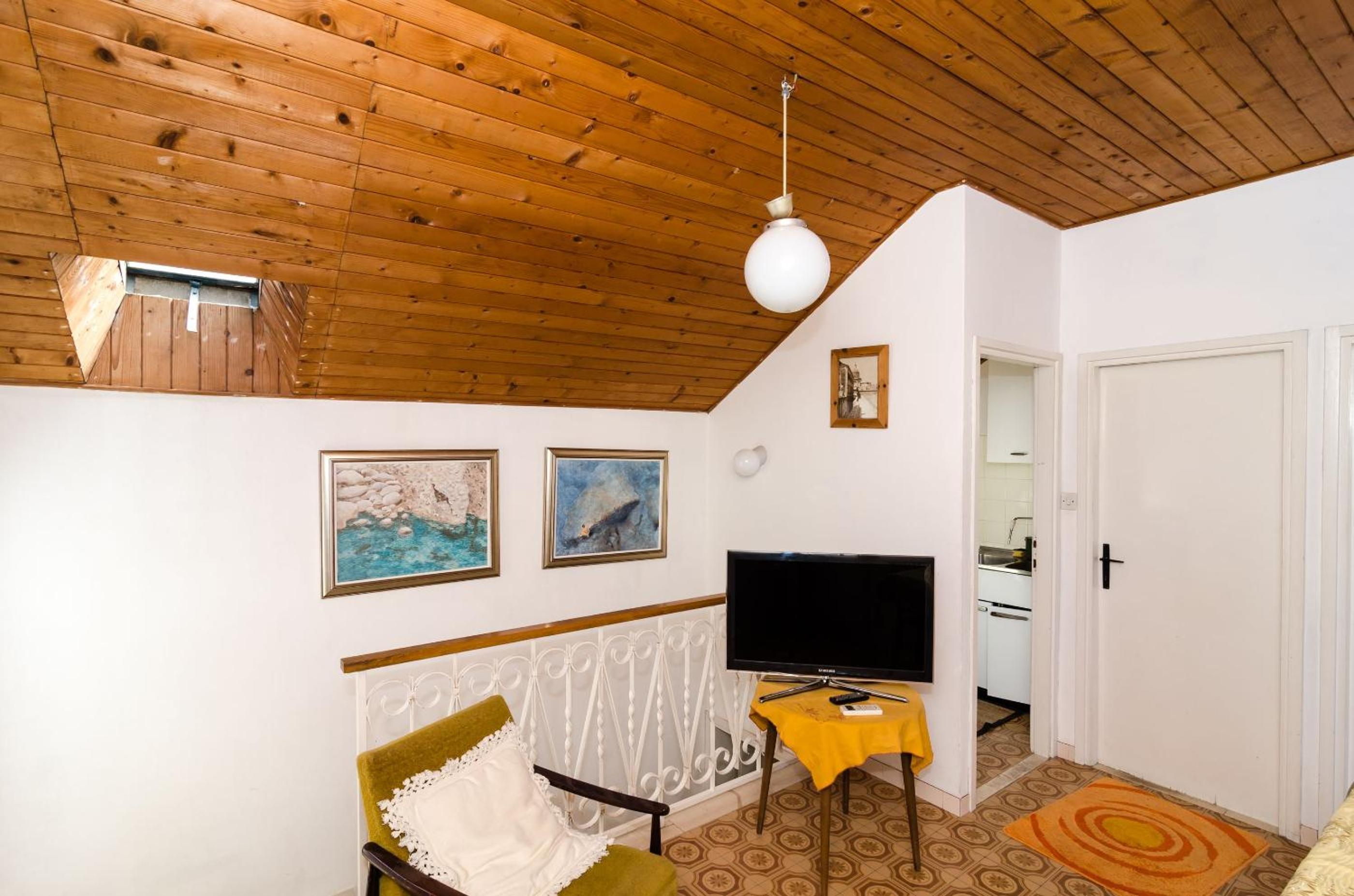 Three-Bedroom Apartment with Terrace and Sea View