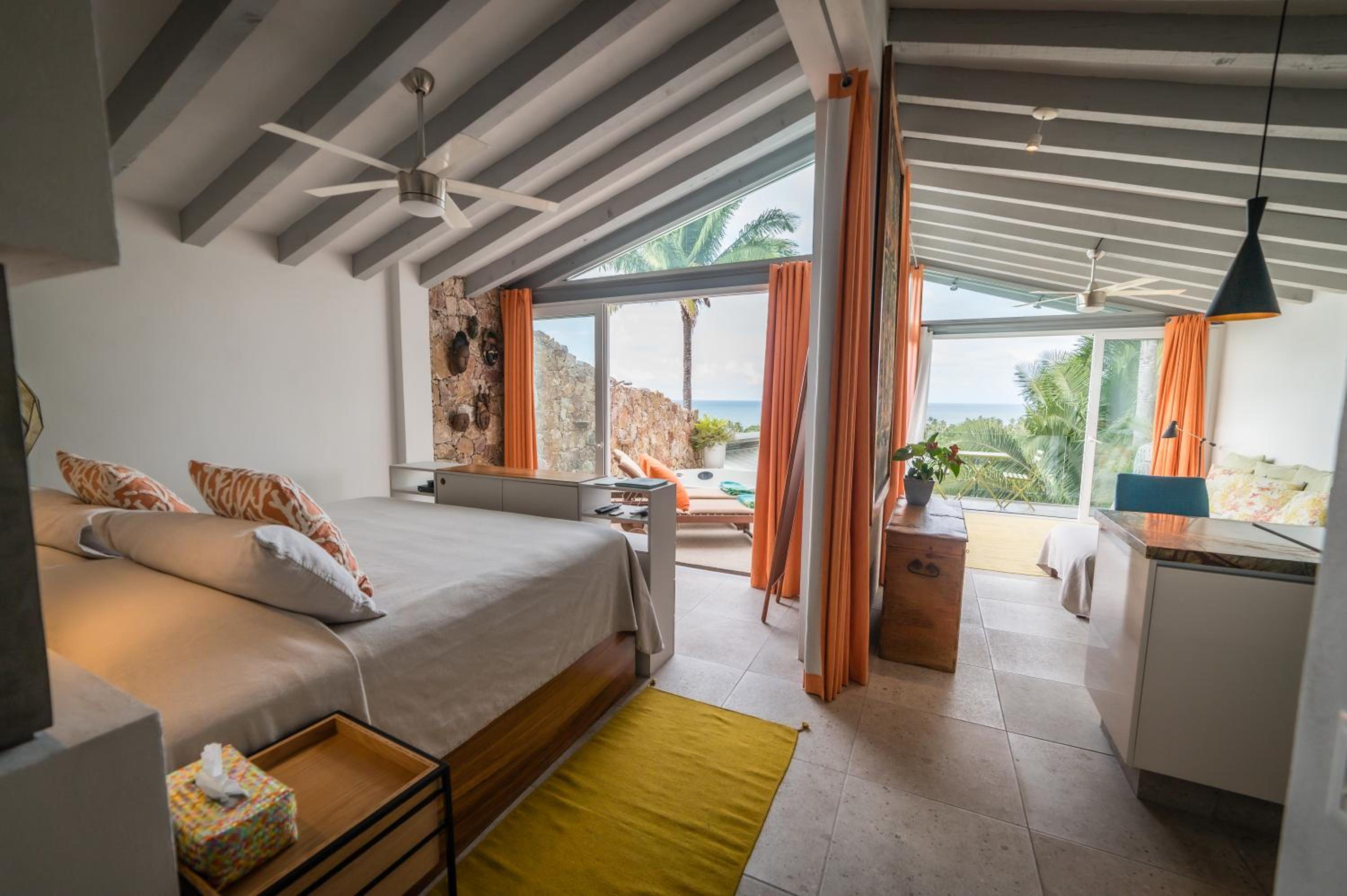 King Suite with Ocean View photo 1
