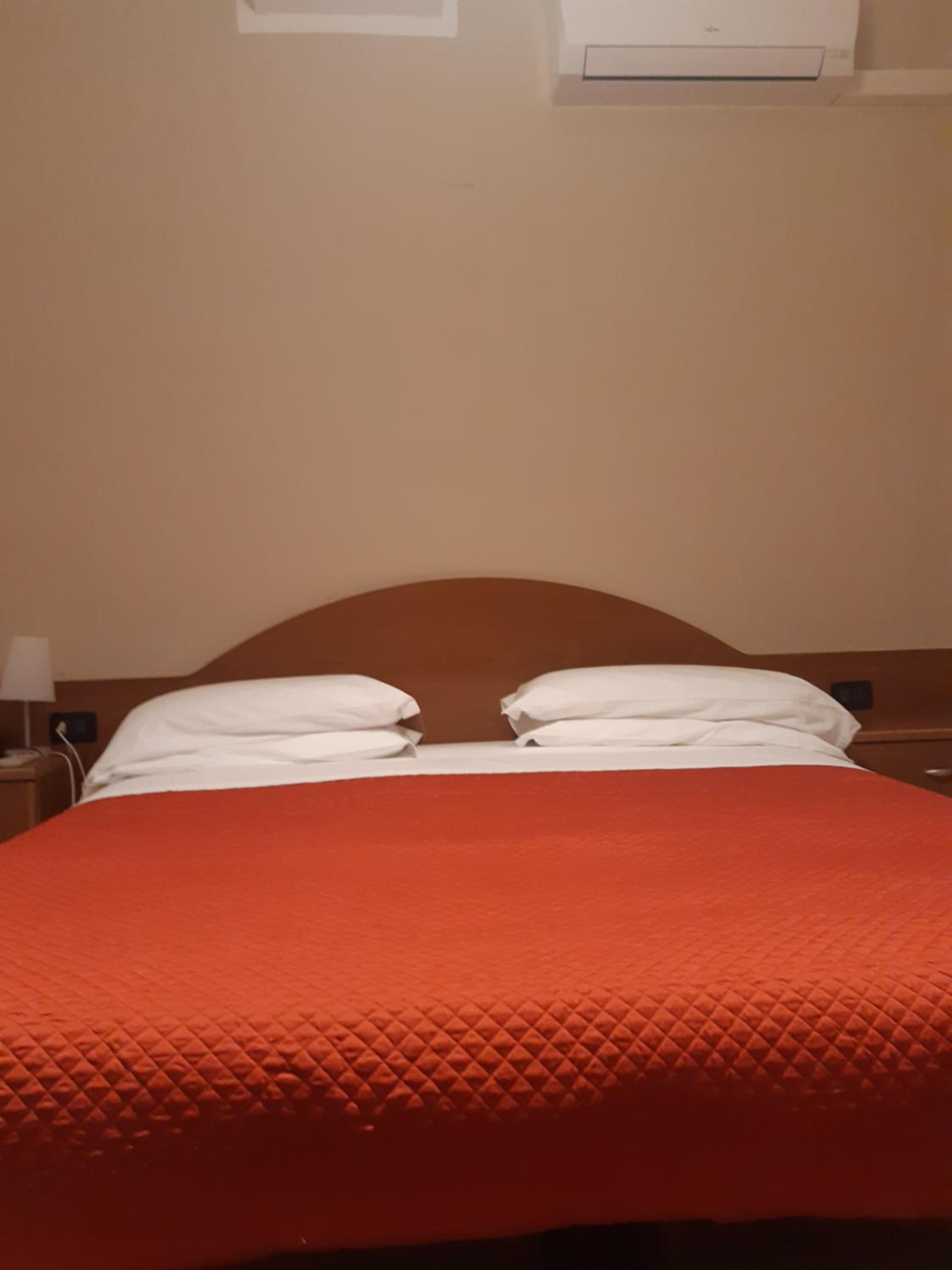 Economy Double Room photo 1