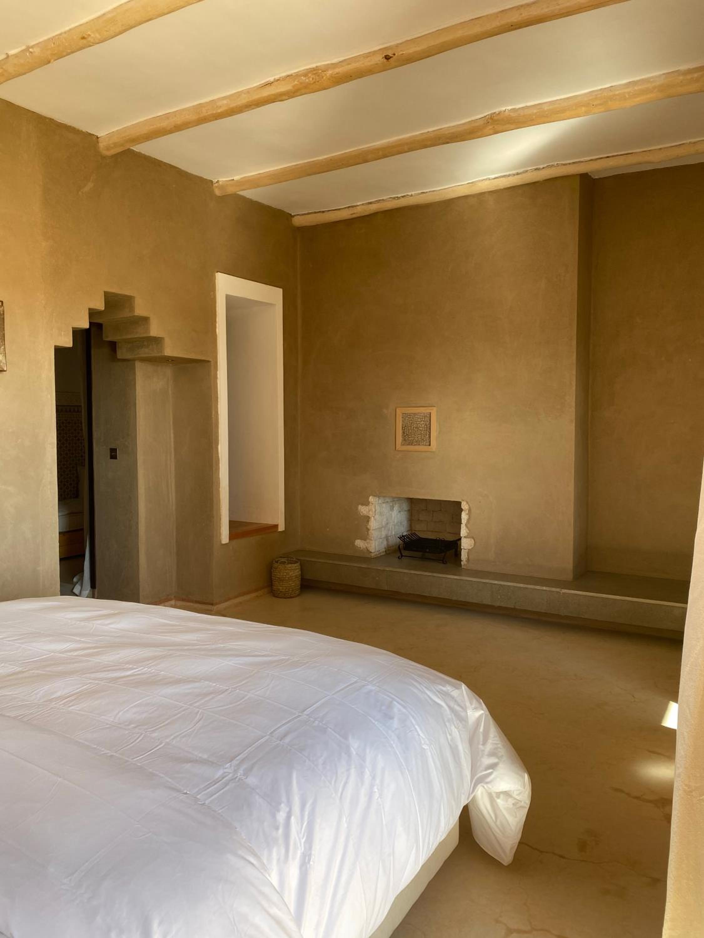 Suite - Photo 3