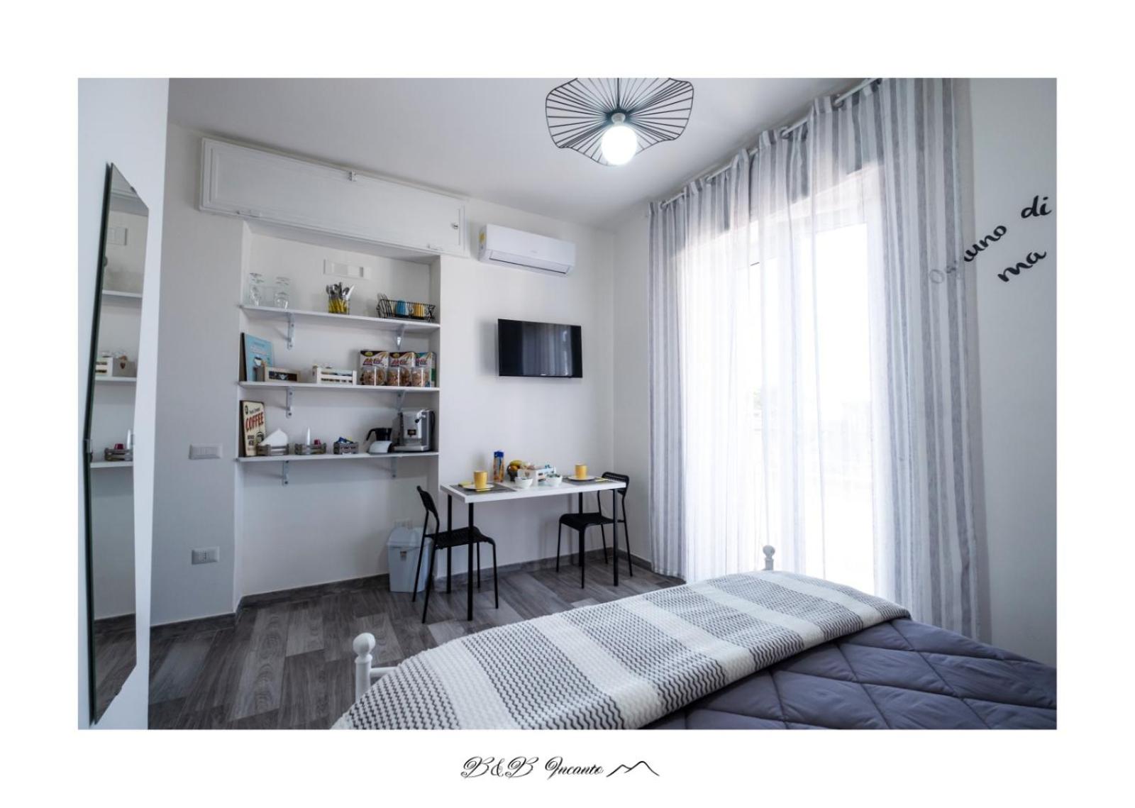 Deluxe Double Room with Extra Bed - Photo 3