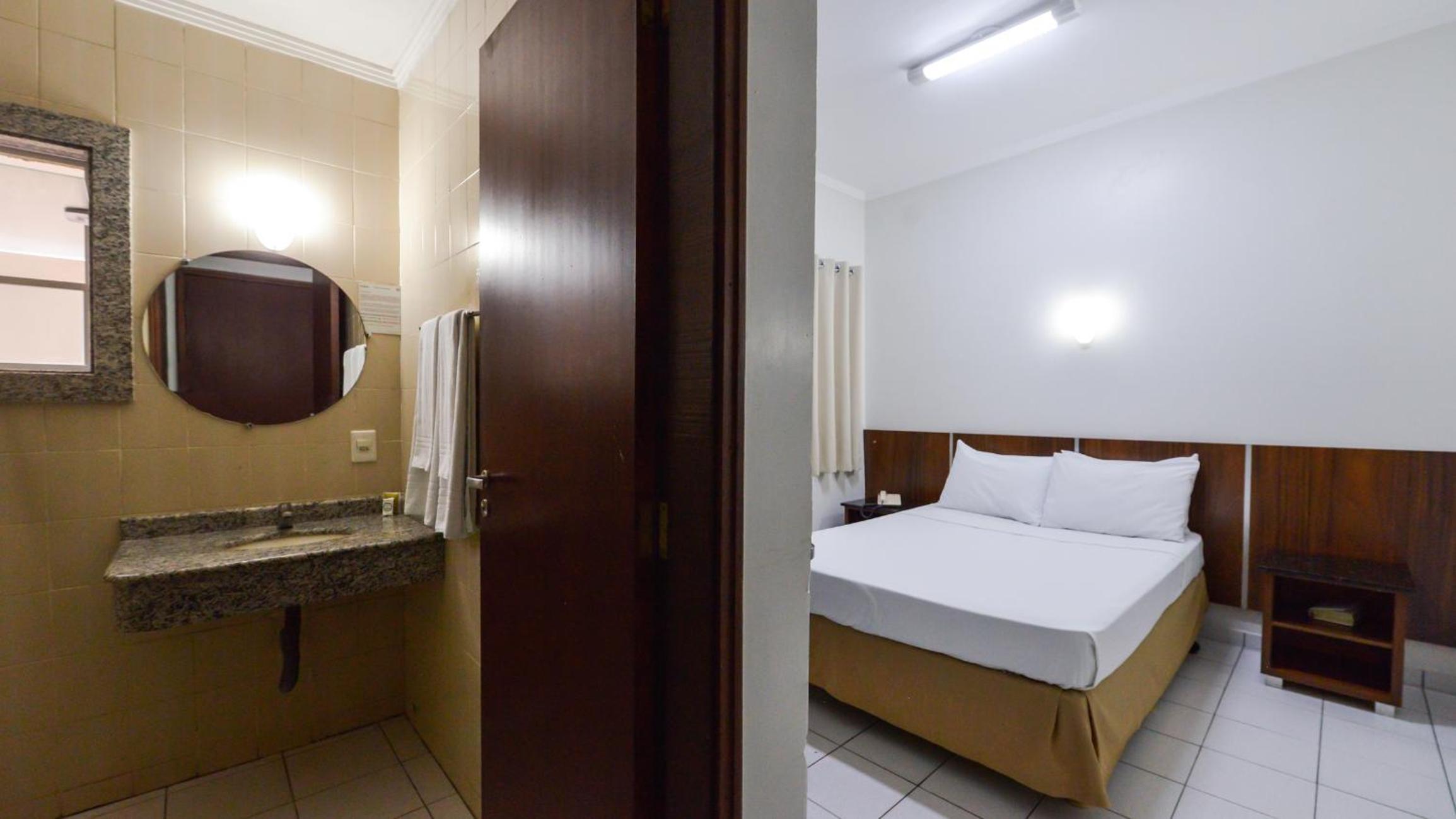Double Room (1 Double Bed) photo 3