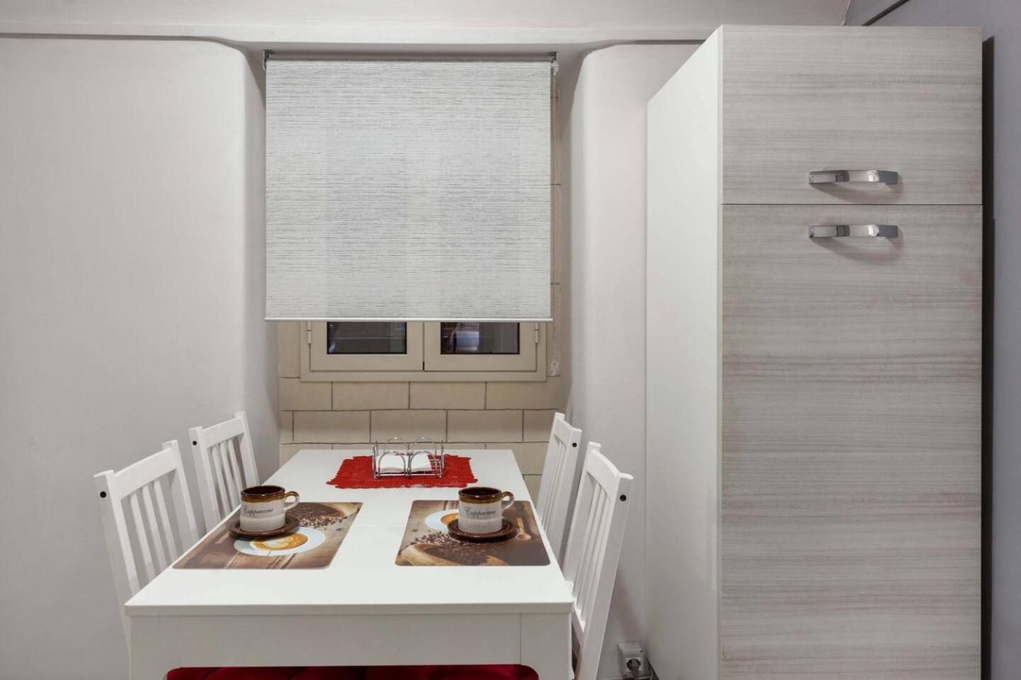Apartment - Photo 26