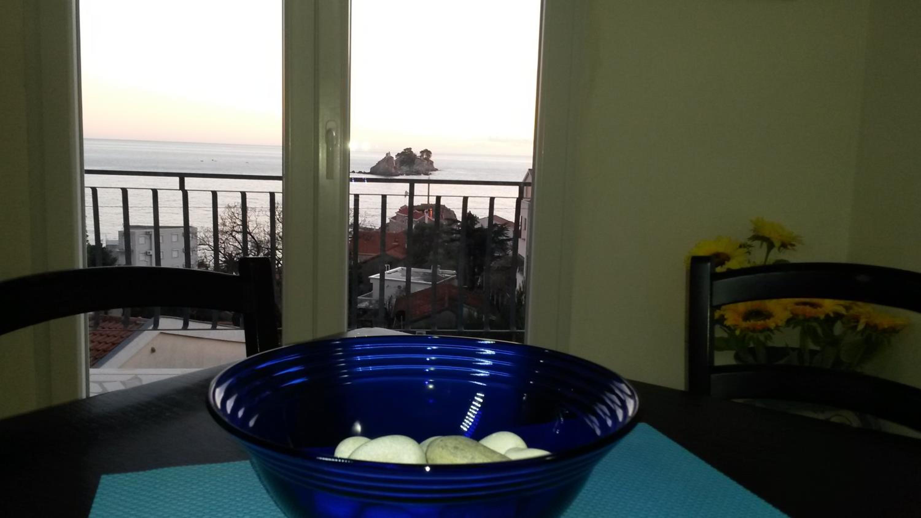 Apartment with Sea View photo 3