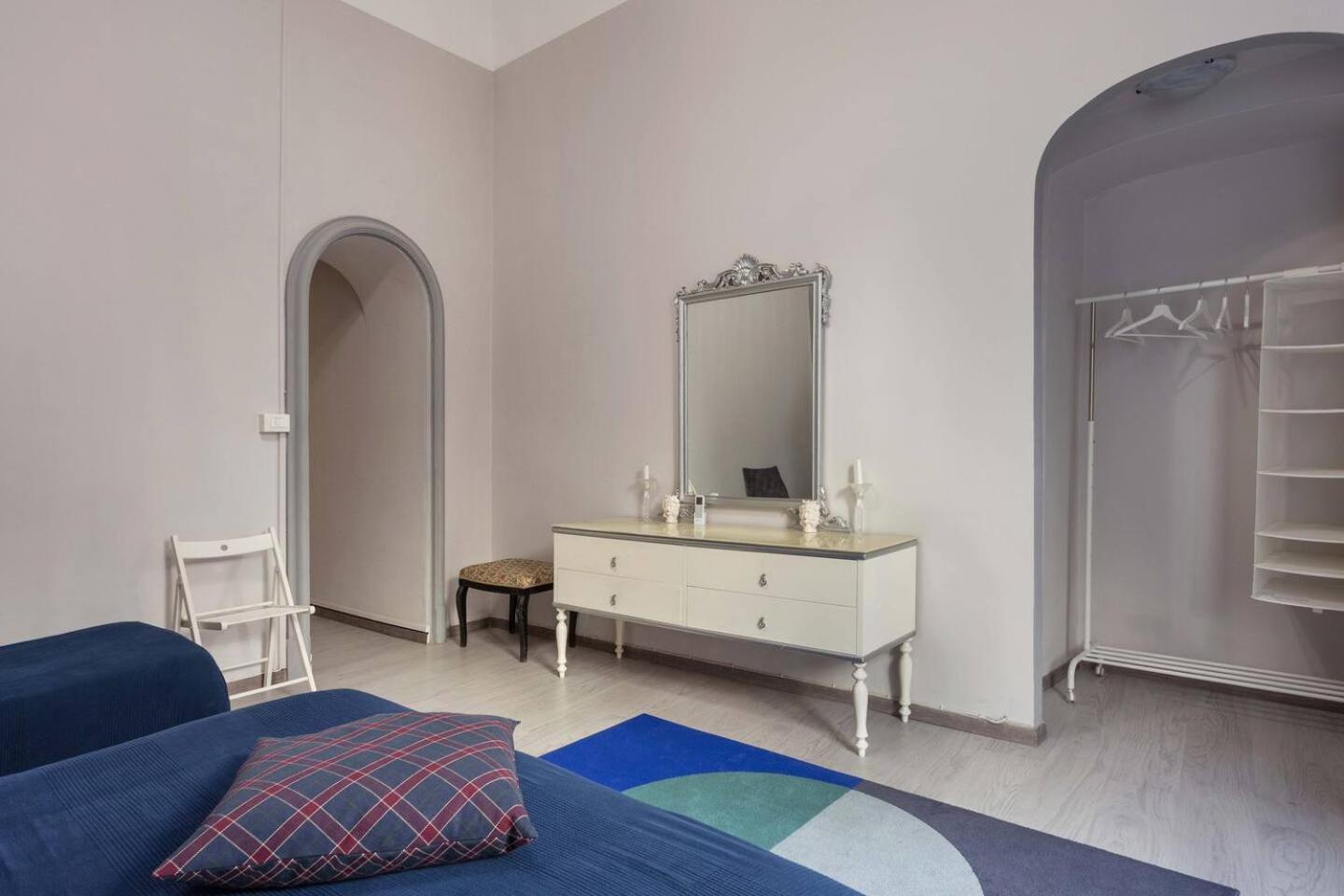 Apartment - Photo 8