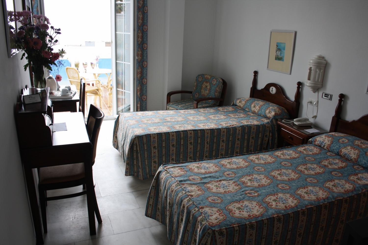 Twin Room photo 1