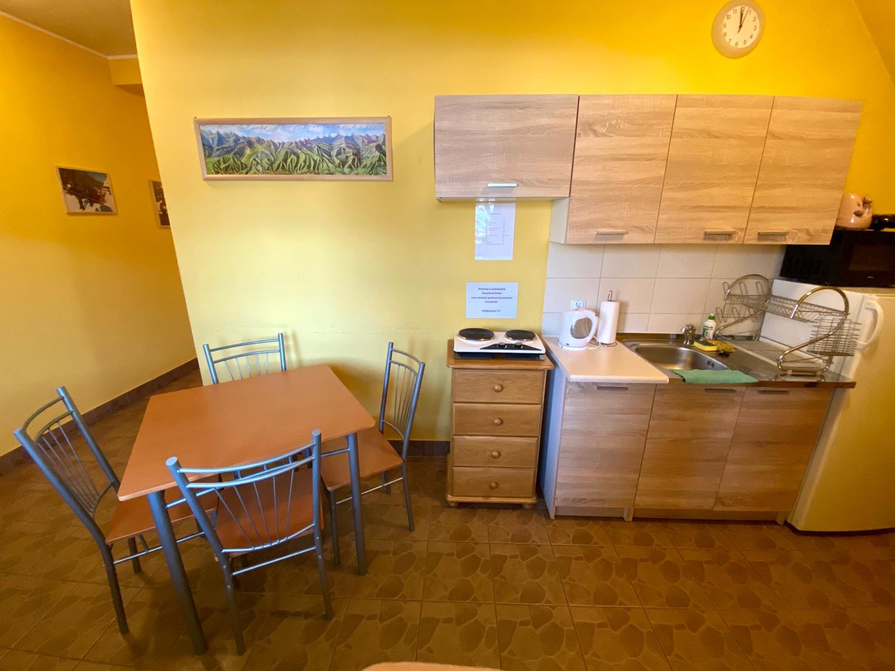 Single Room photo 2