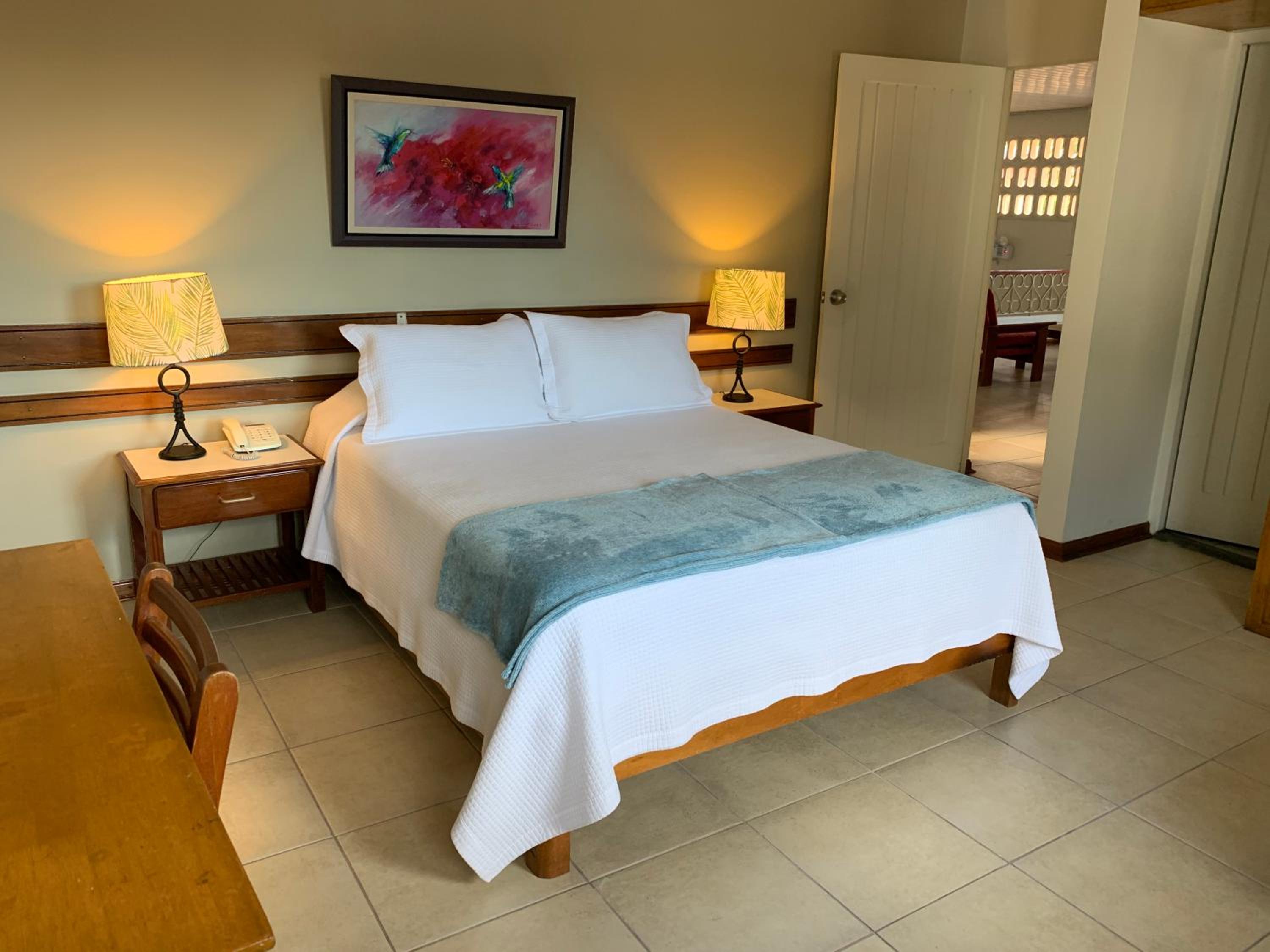 Double Room - Photo 11