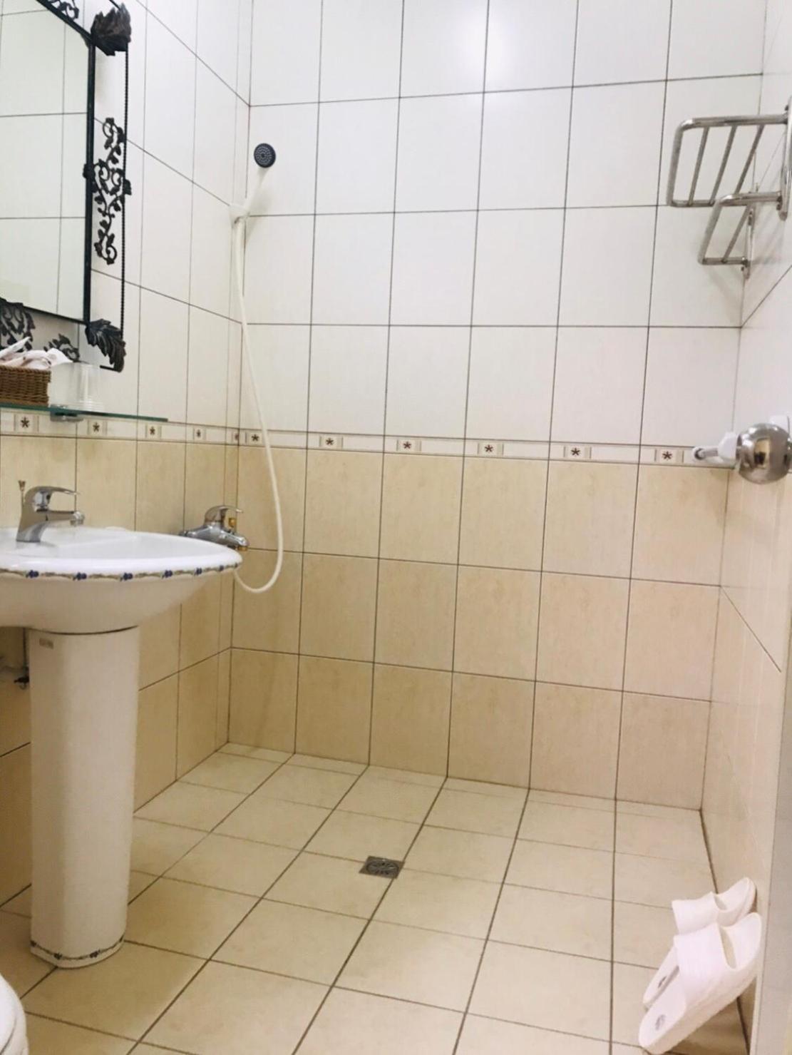 Double Room with Private Bathroom photo 3