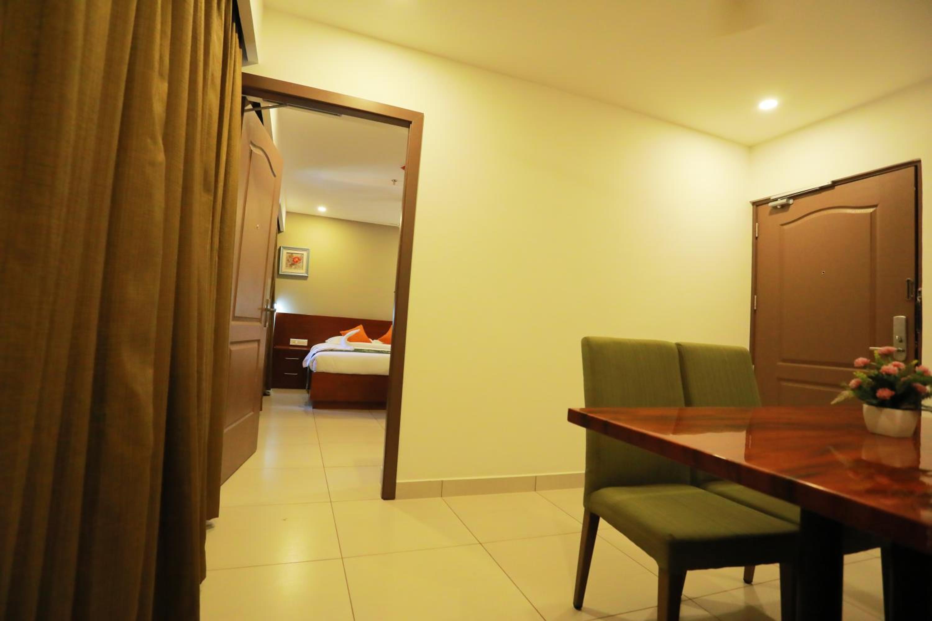 Deluxe Suite