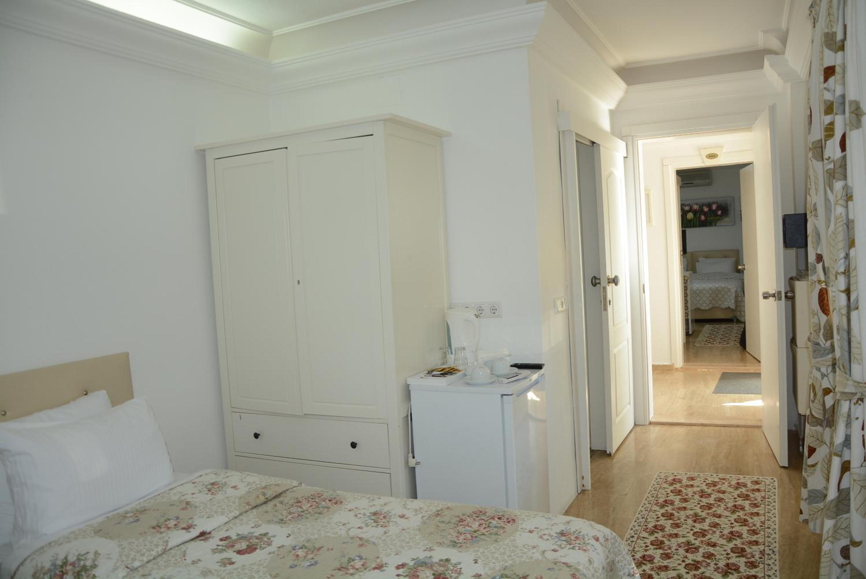 Standard  Room photo 1