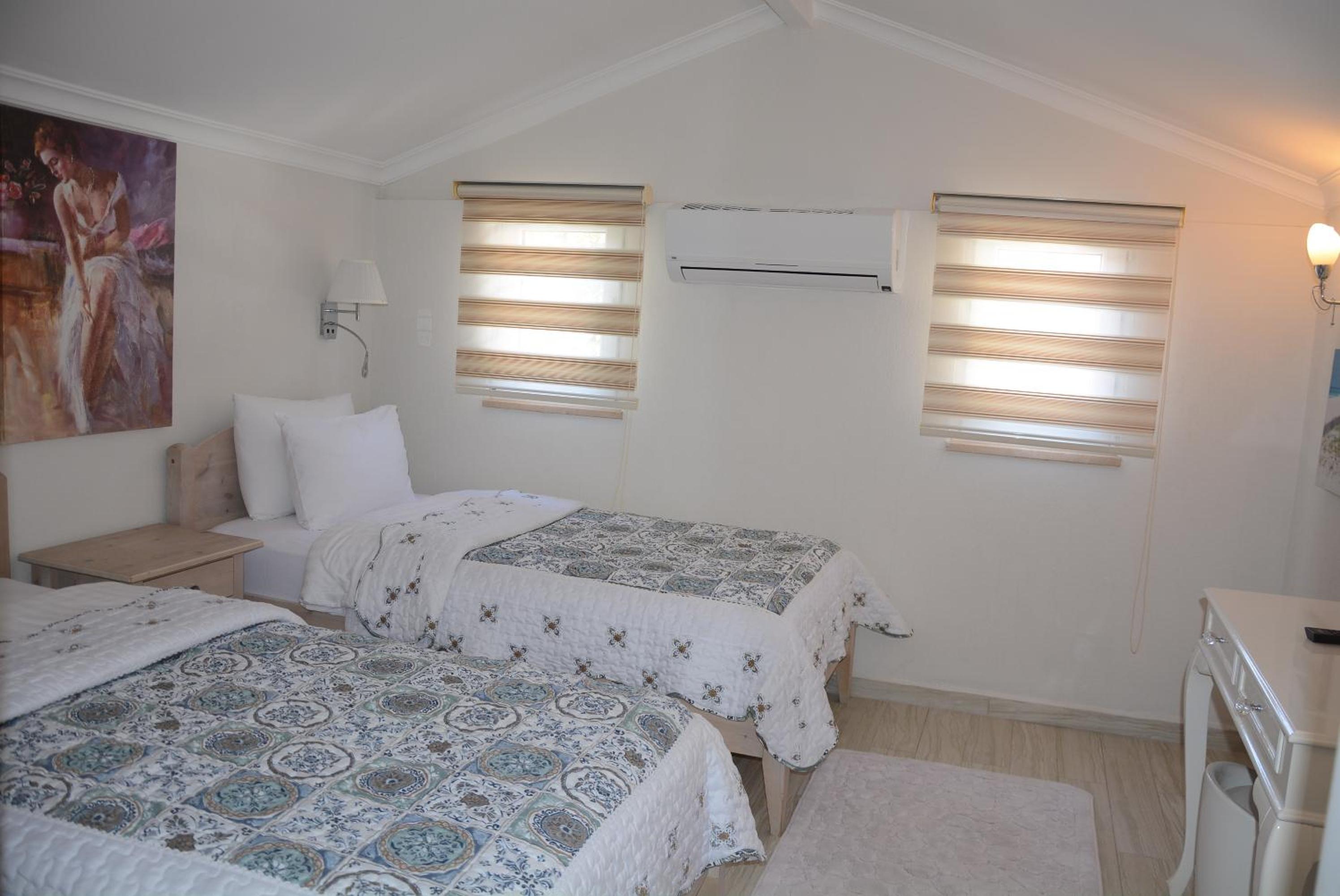 Quadruple Room with Garden View photo 1