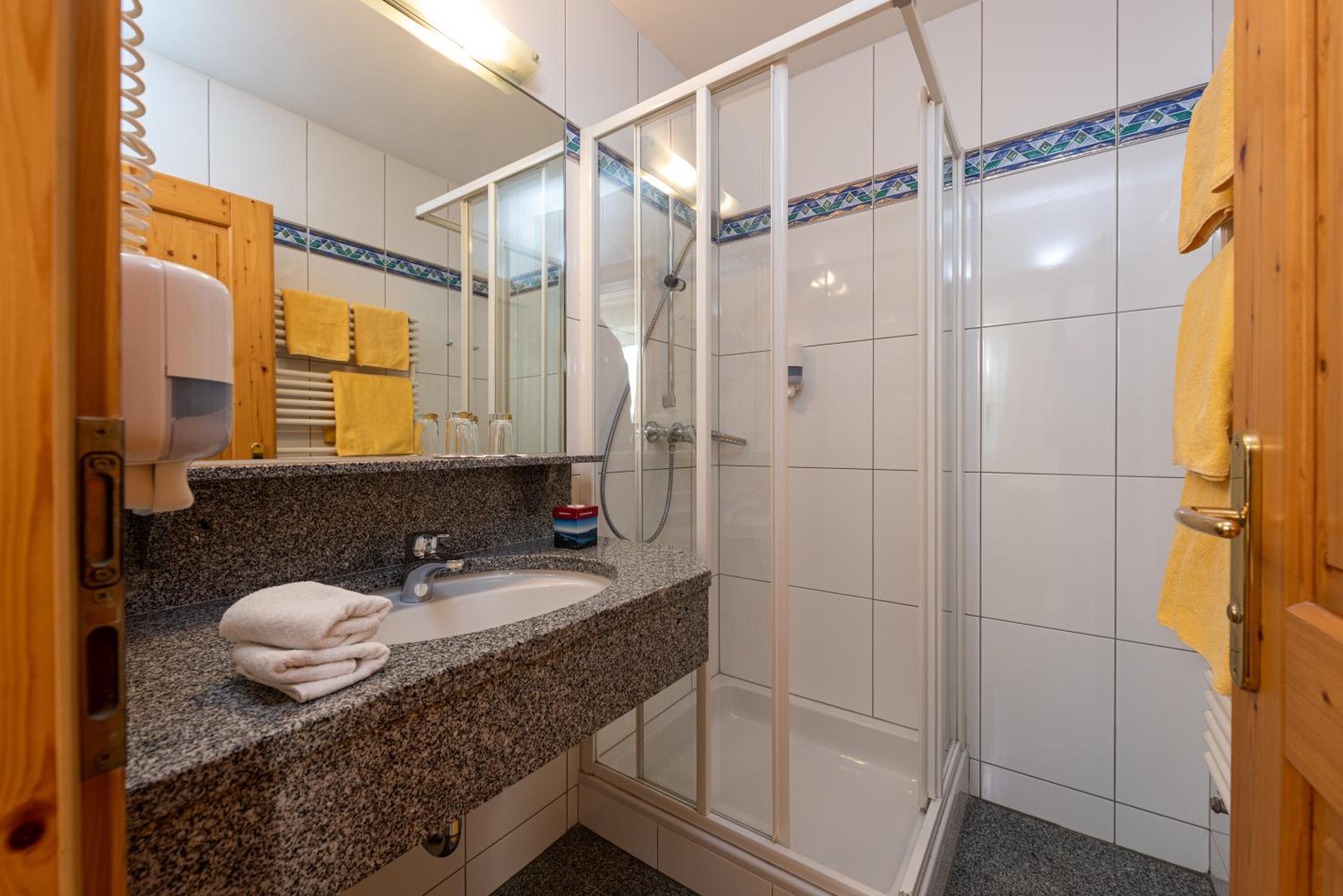Double Room - Photo 4