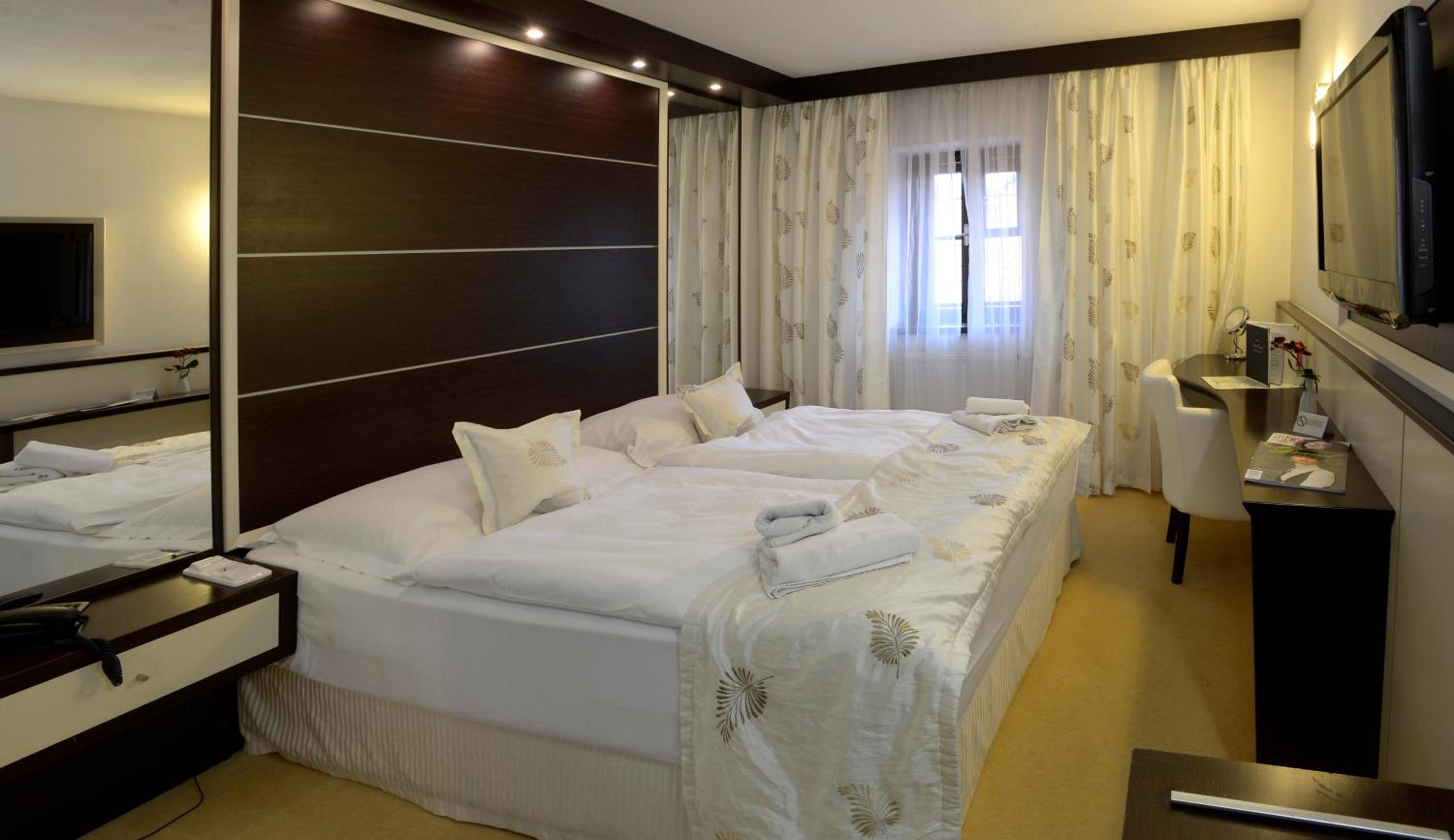 Double Room - Photo 1