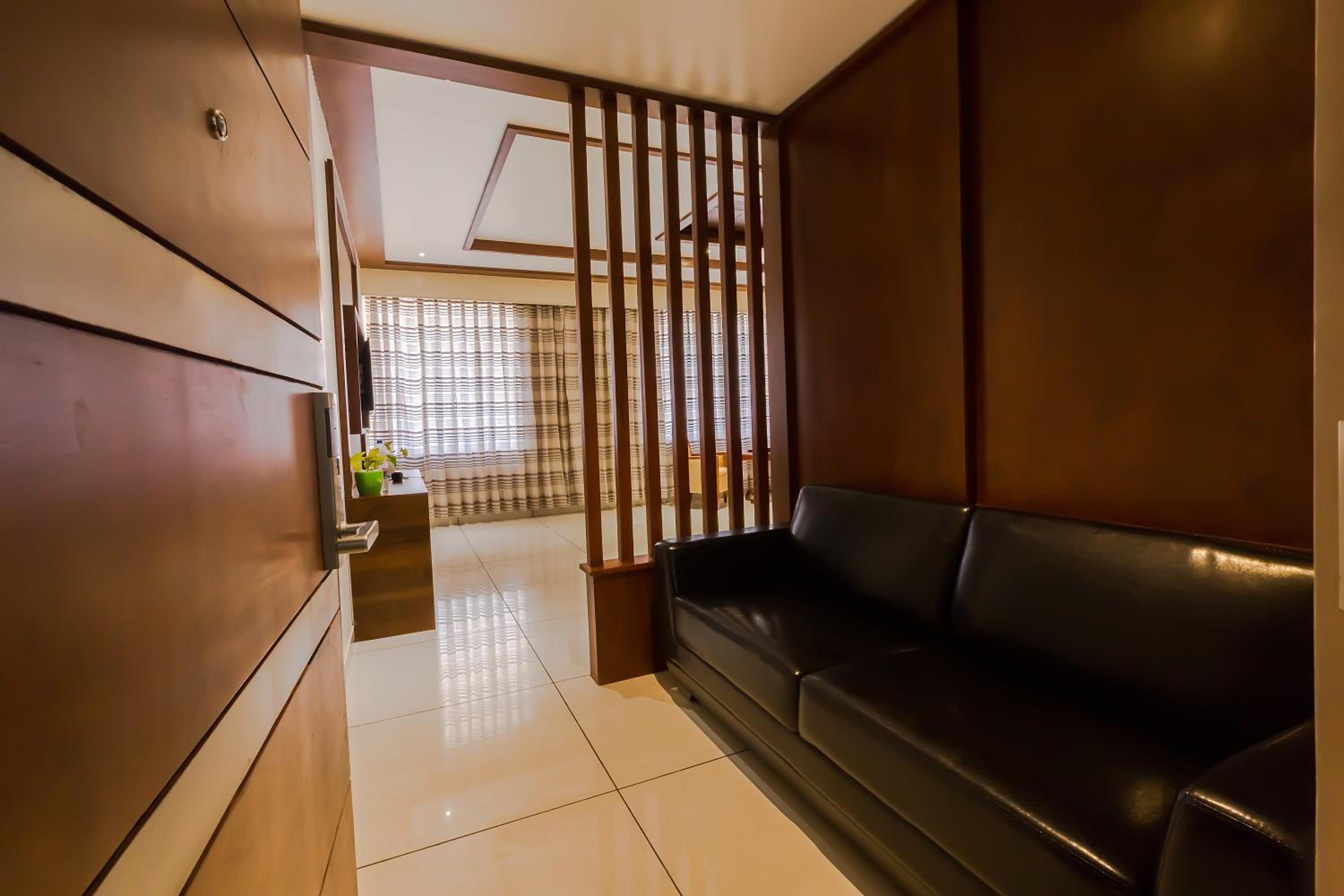 Hazel Suite - Photo 5