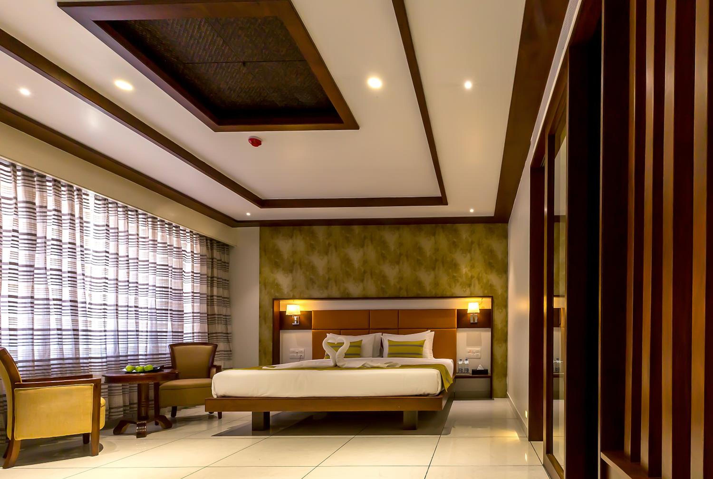 Hazel Suite - Photo 7