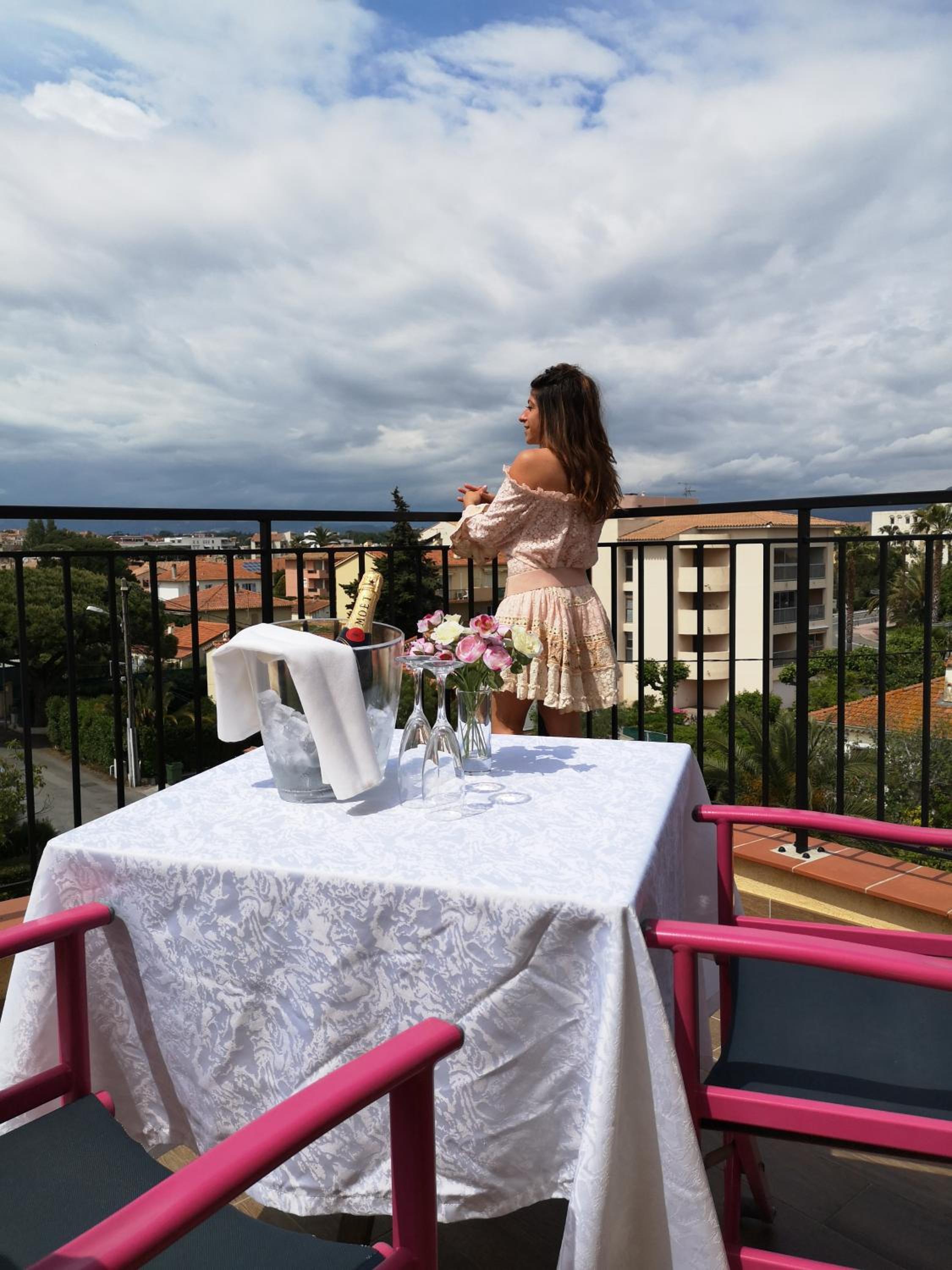 Suite - Photo 4