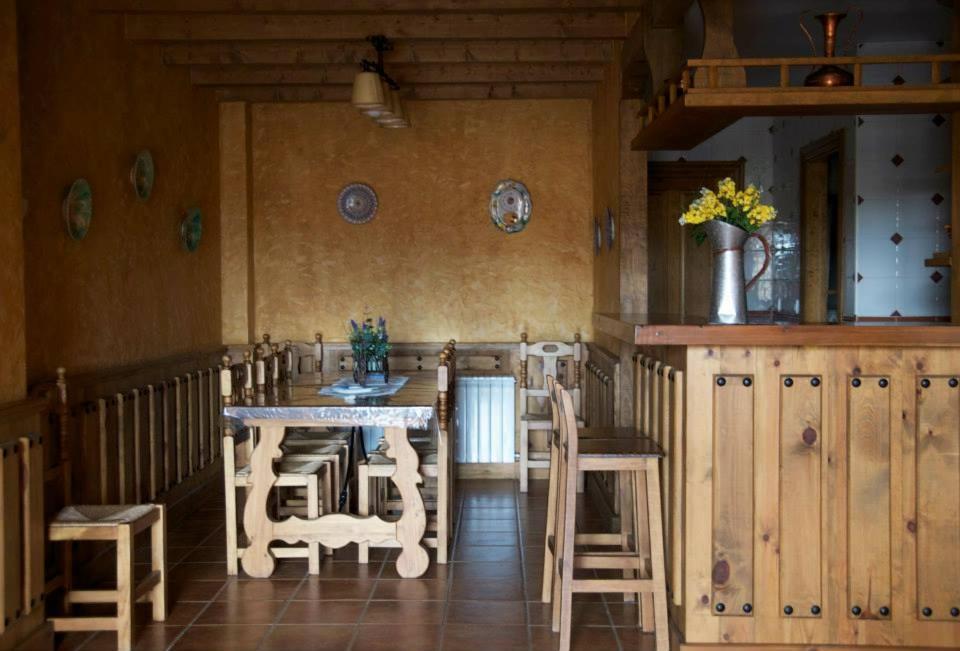 Three-Bedroom House - Photo 7