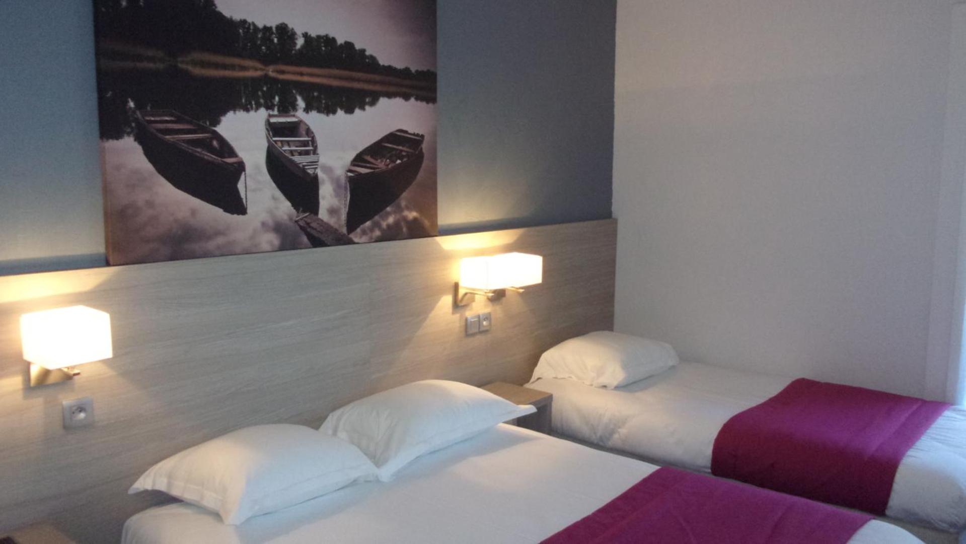 Triple Room with Balcony photo 3