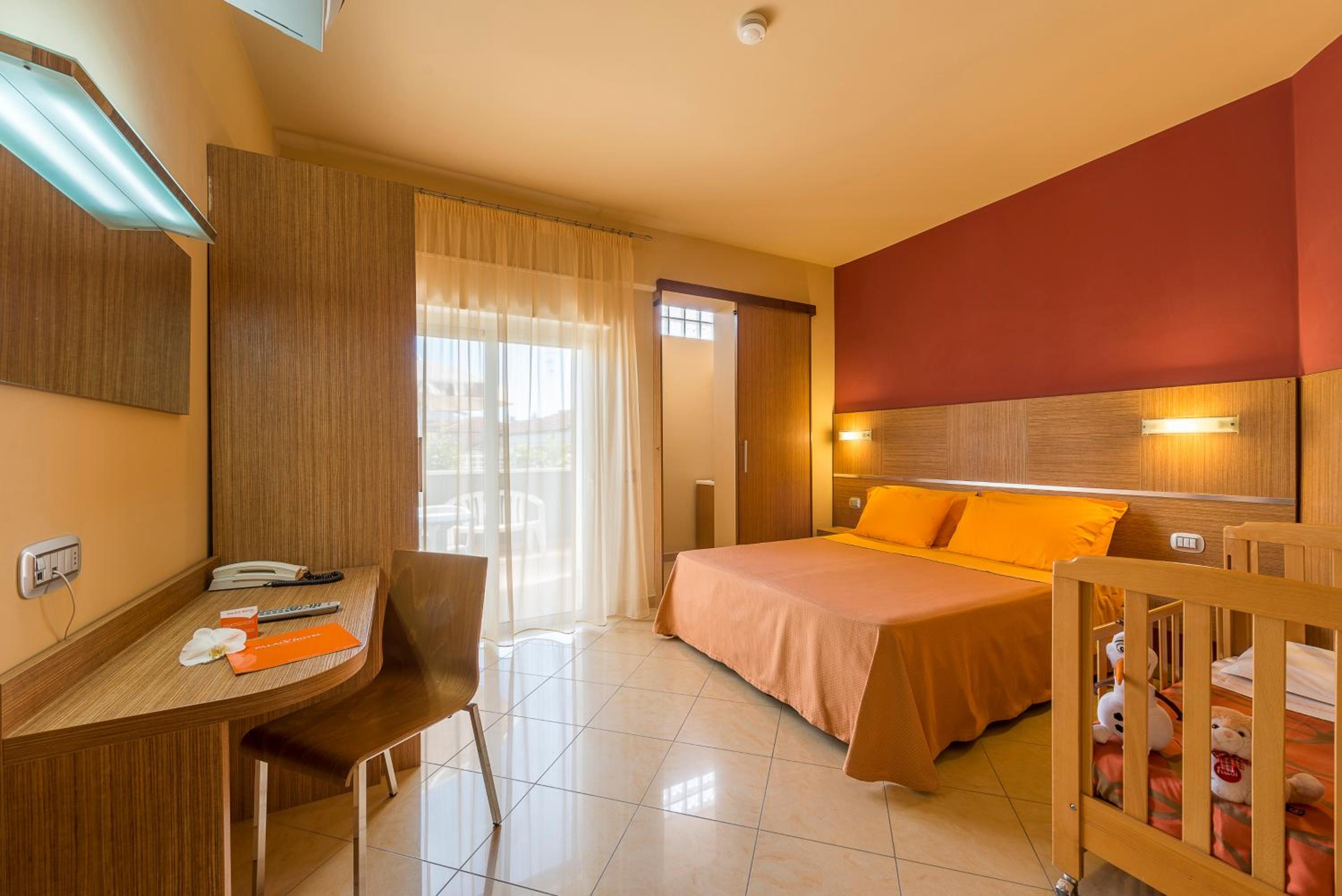 Triple Room - Photo 5