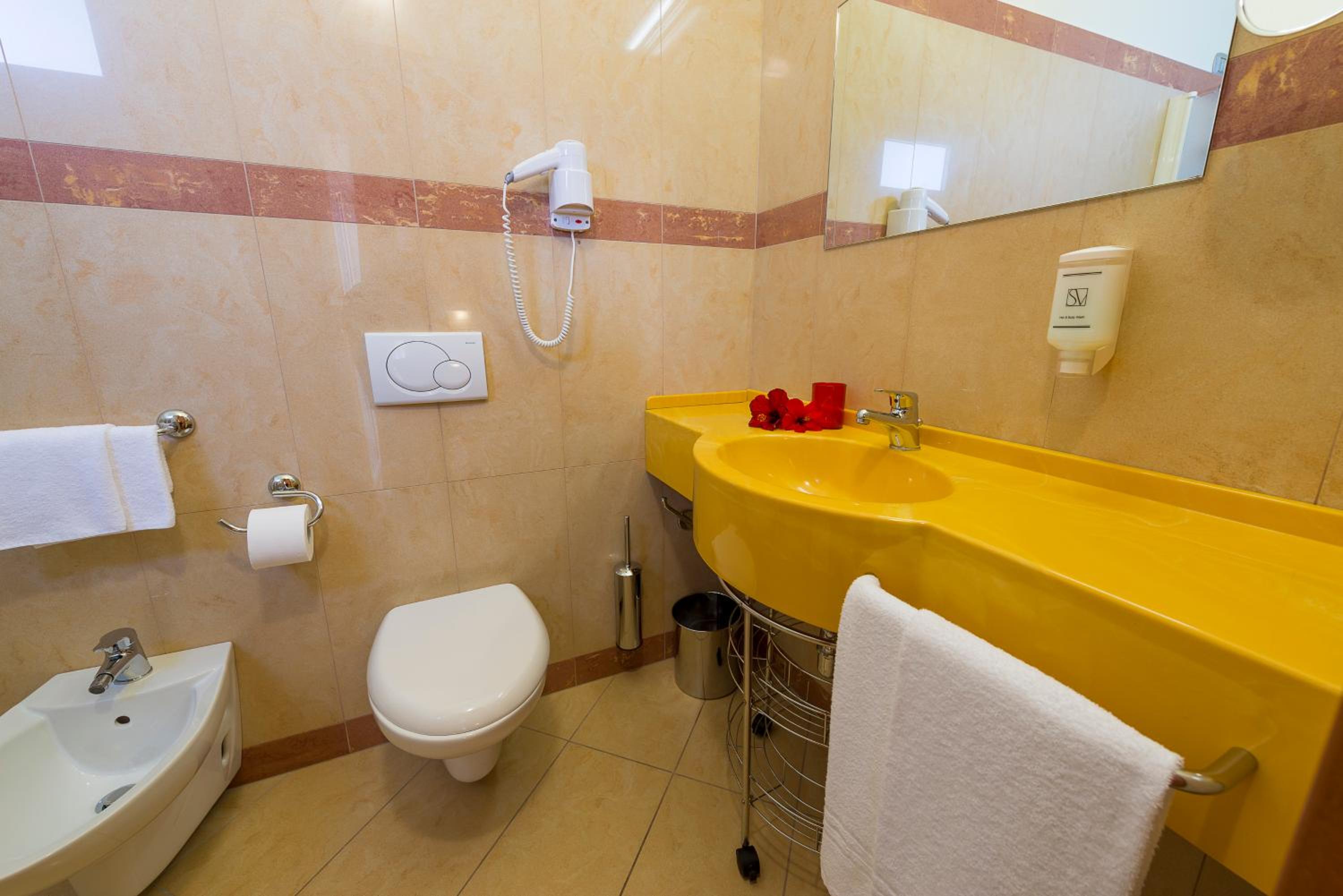 Triple Room - Photo 3
