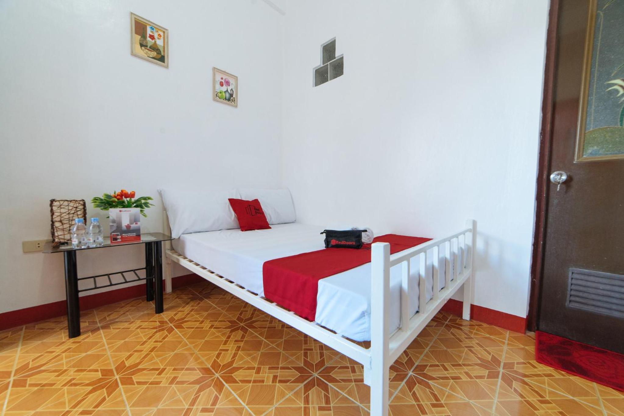 Double Room - Photo 1