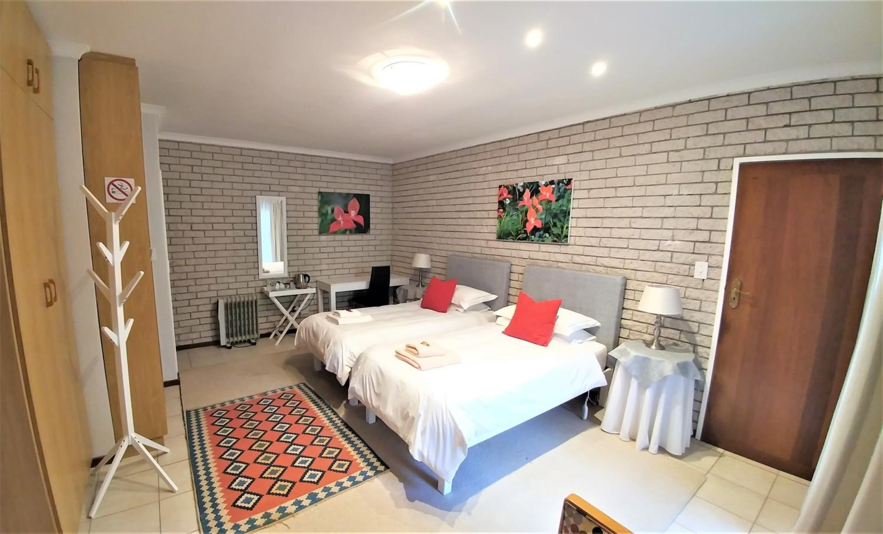 Deluxe Double Room - Photo 1