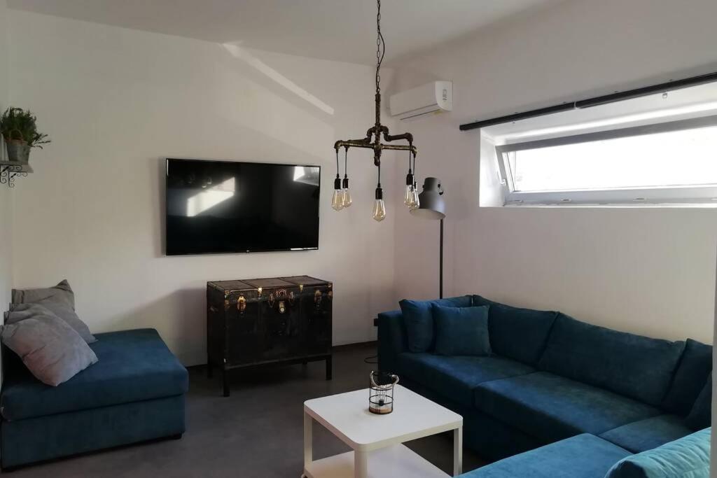 Two-Bedroom Apartment - Photo 44