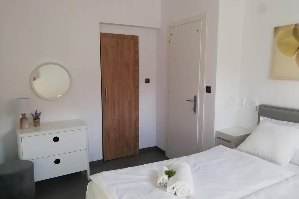 Two-Bedroom Apartment - Photo 39