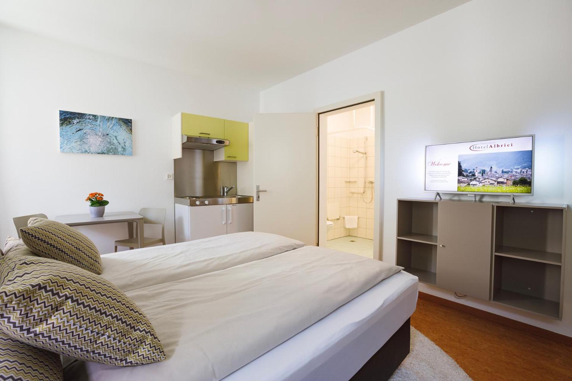Double Room - Photo 3