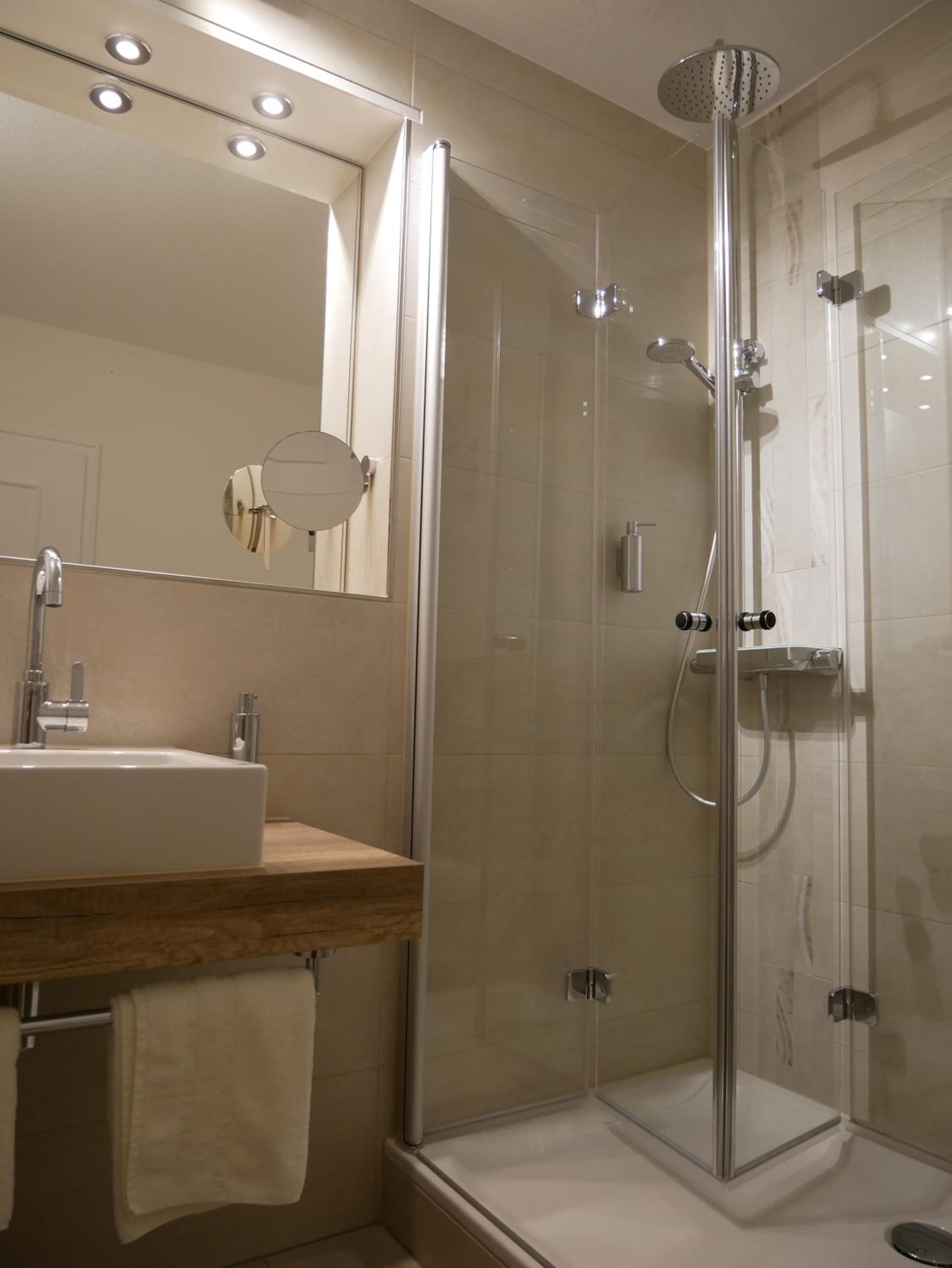 Comfort Triple Room - Photo 5