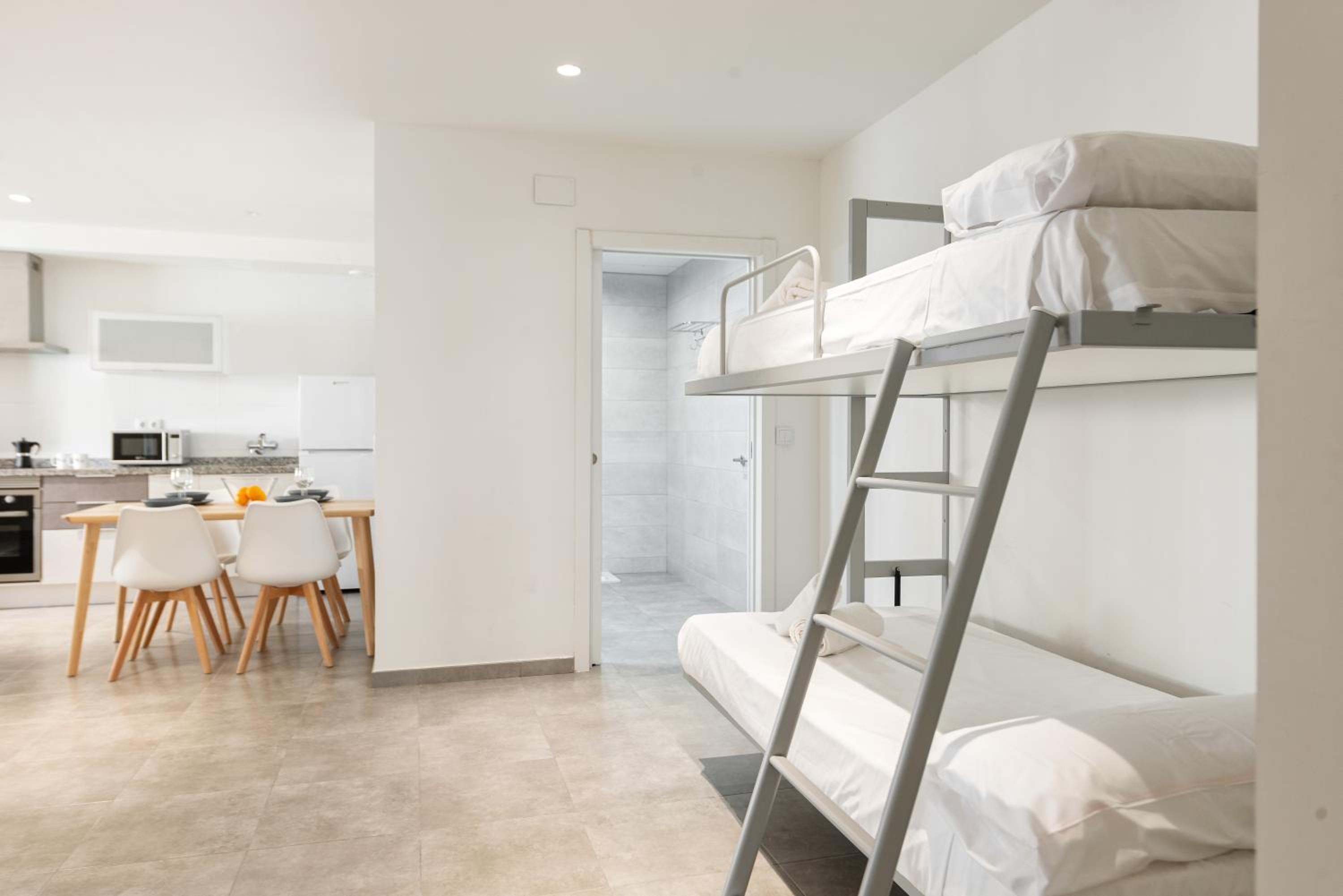 Standard Apartment - Photo 9