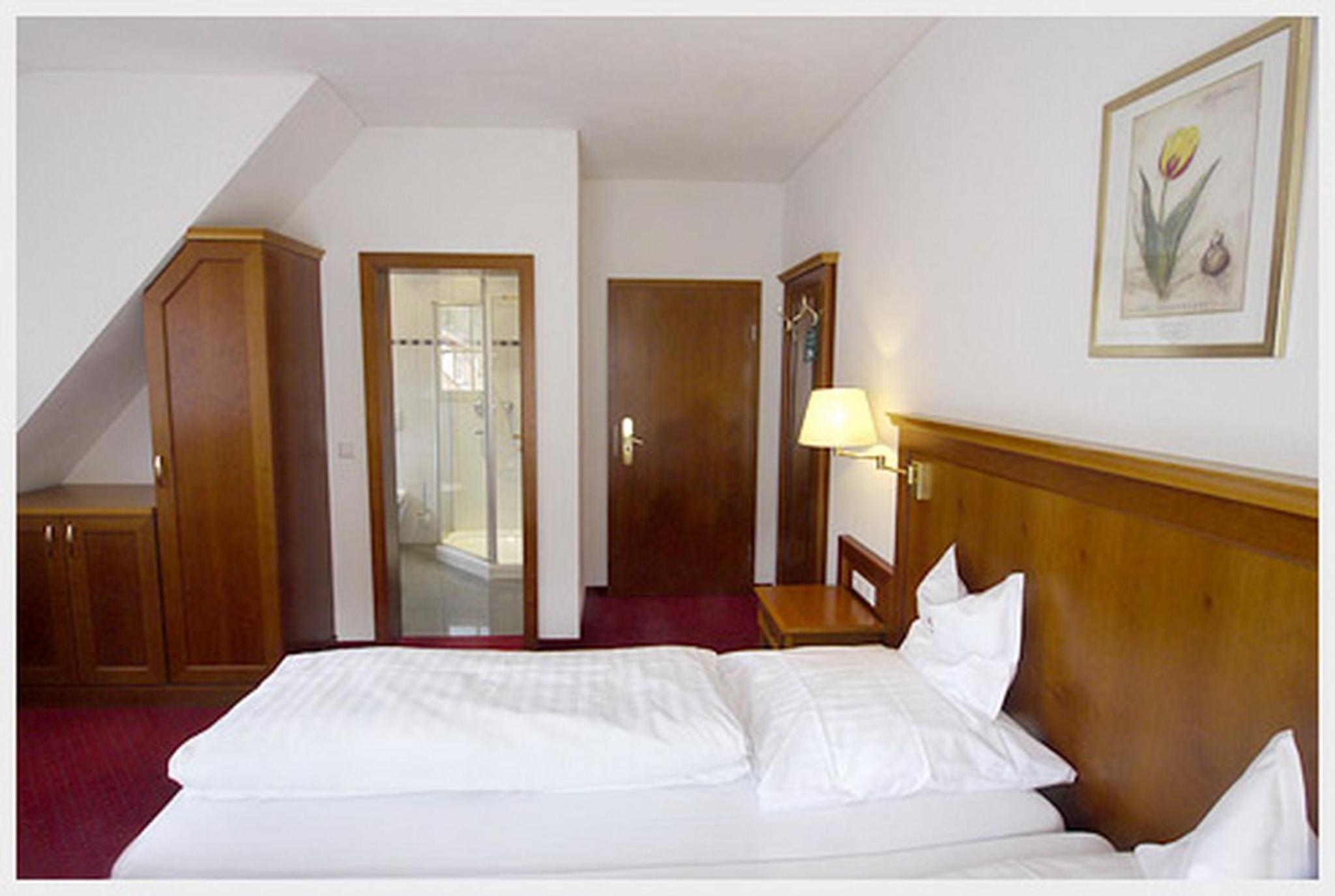 Comfort Double Room - Photo 8