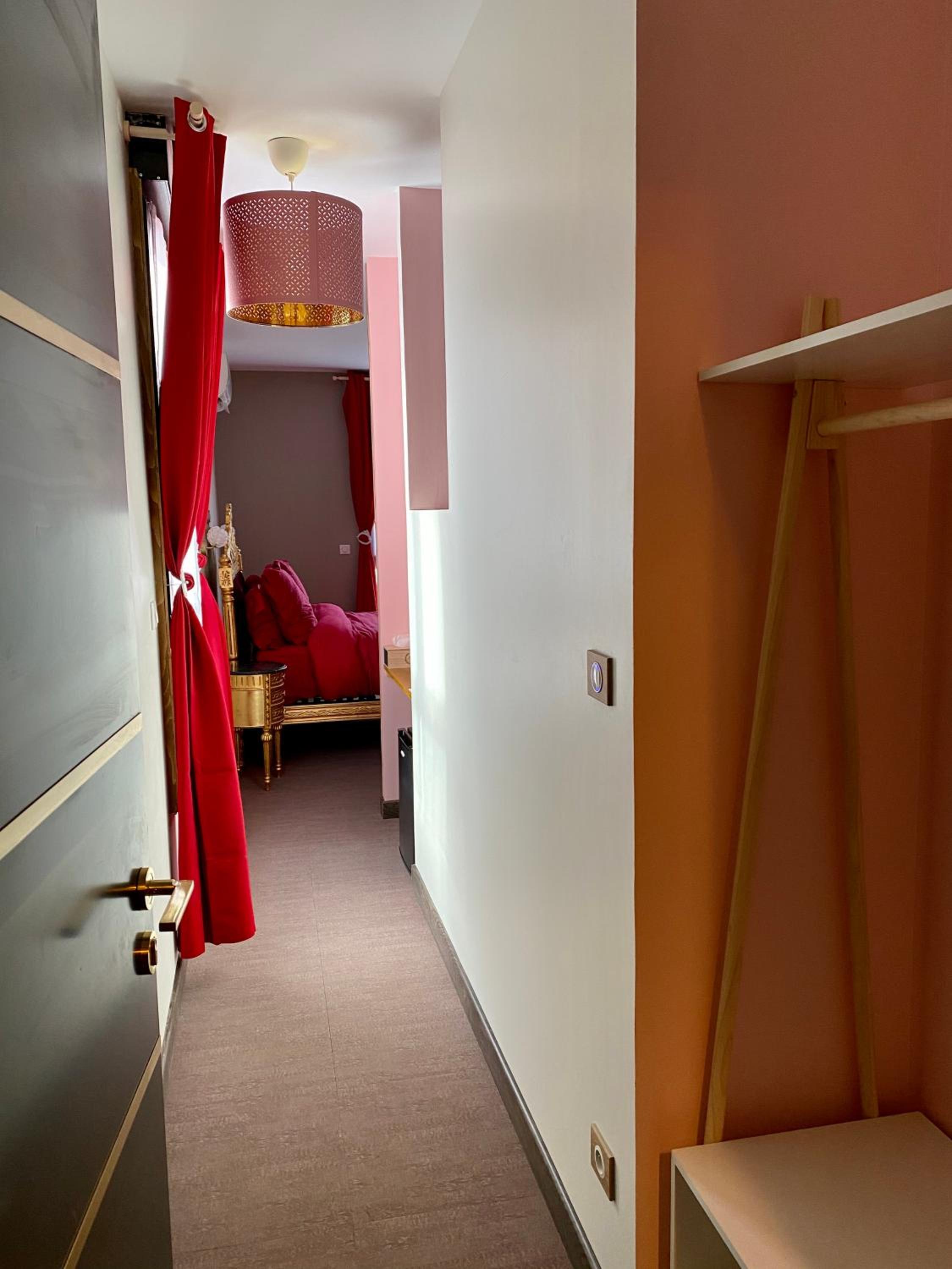Suite with Sauna - Photo 9