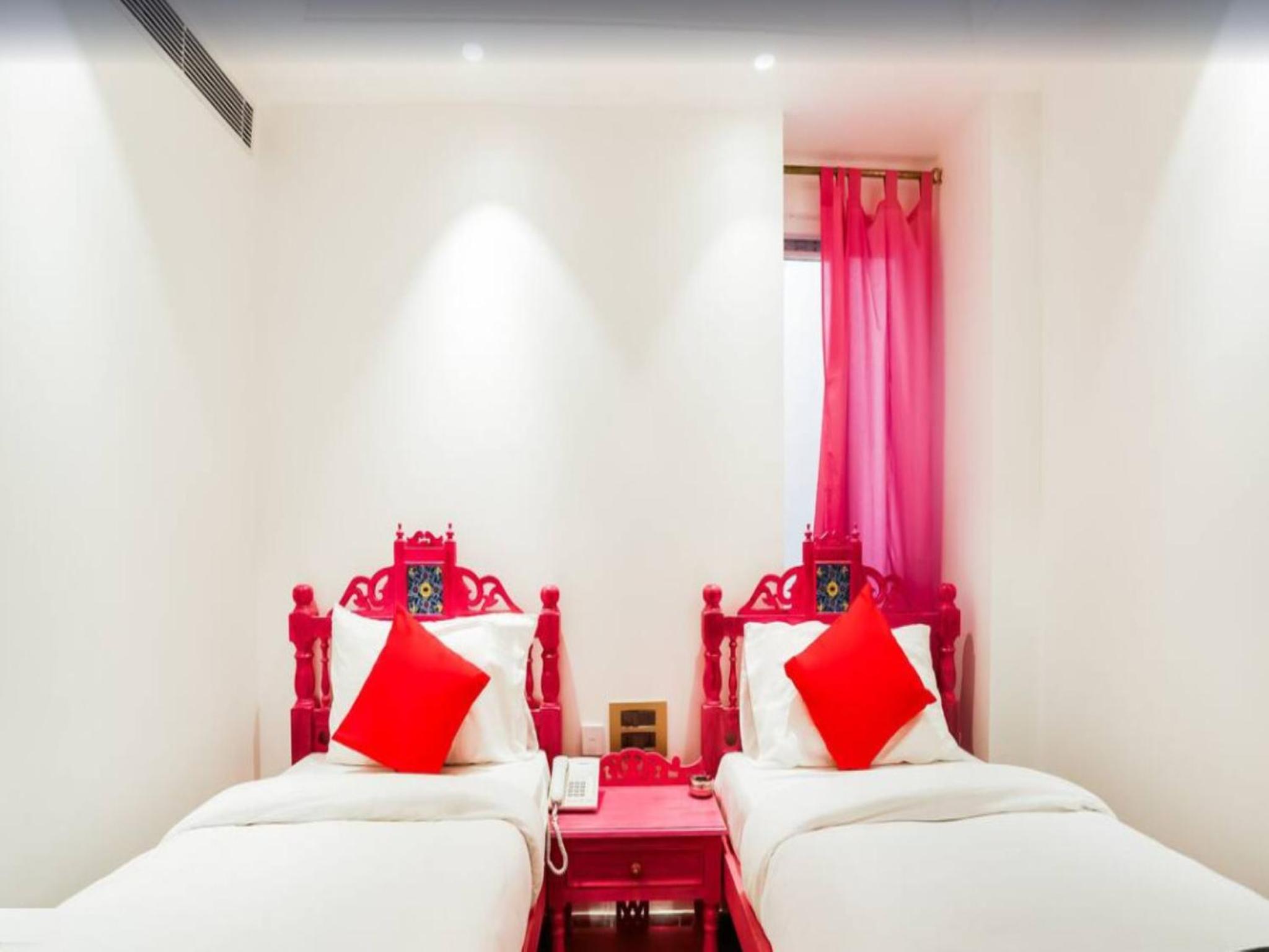 Heritage Boutique Room - Photo 16