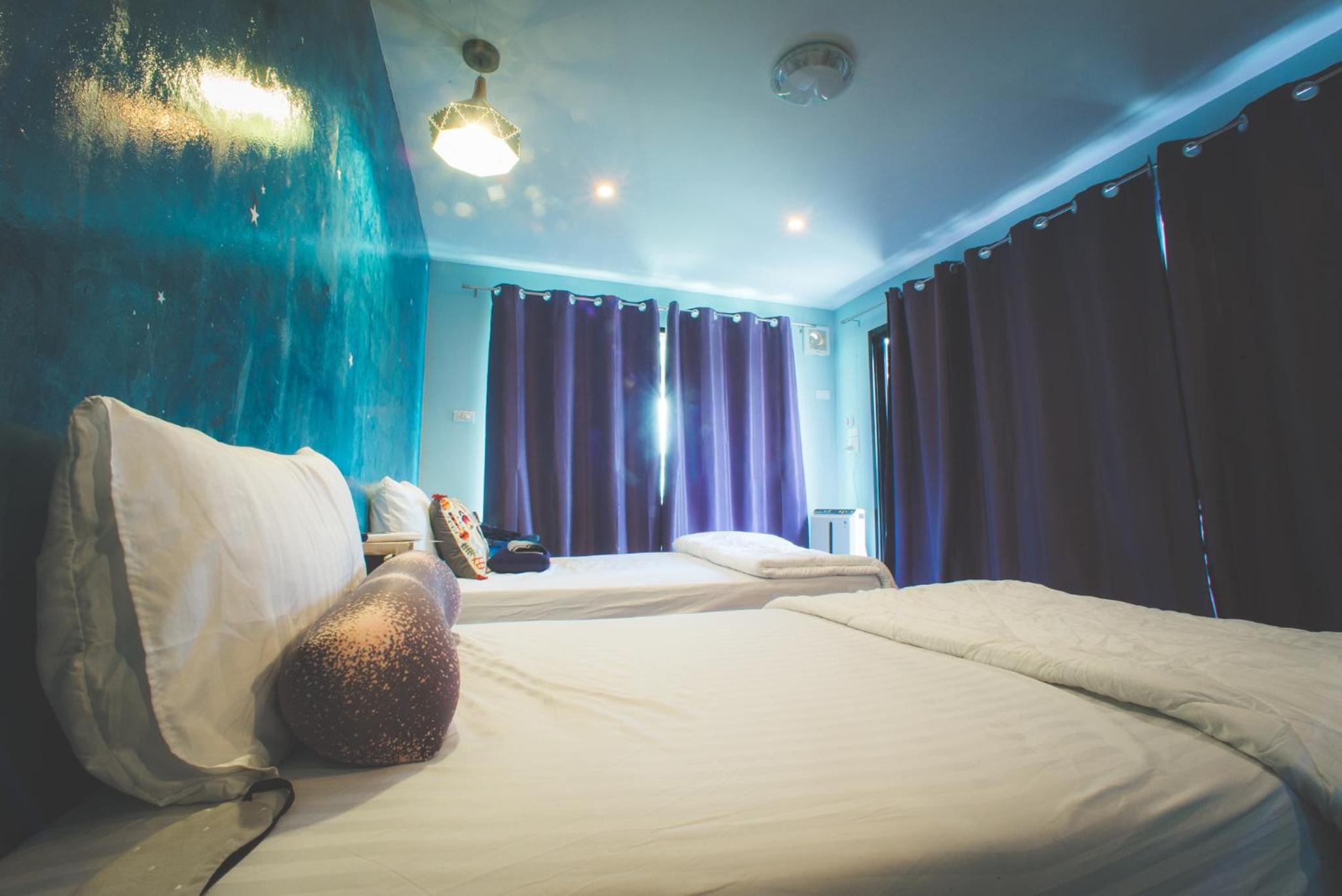 Deluxe Twin Room photo 3