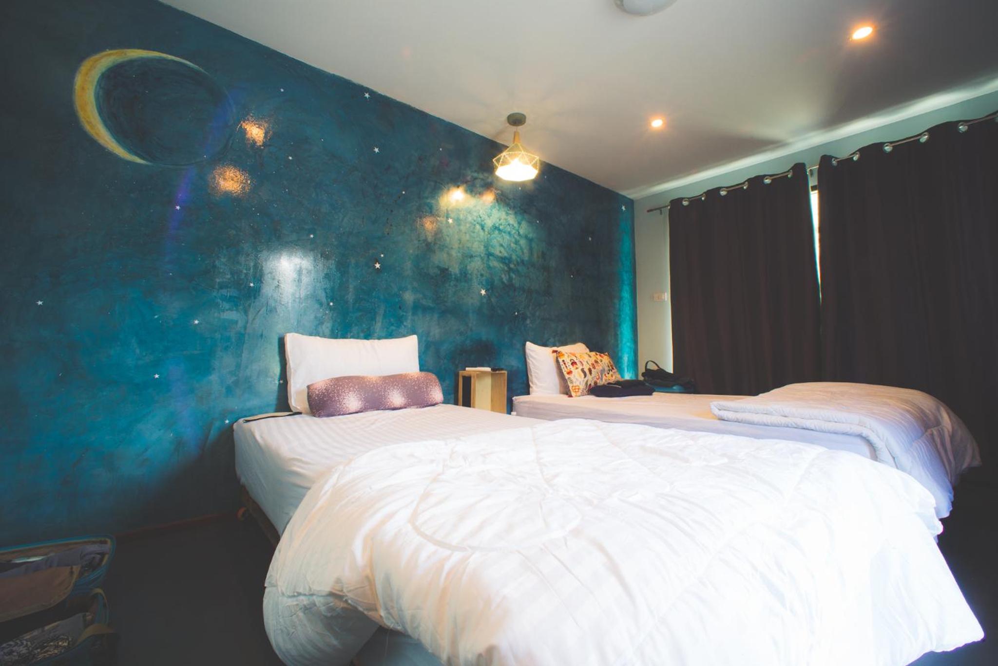 Deluxe Twin Room photo 2