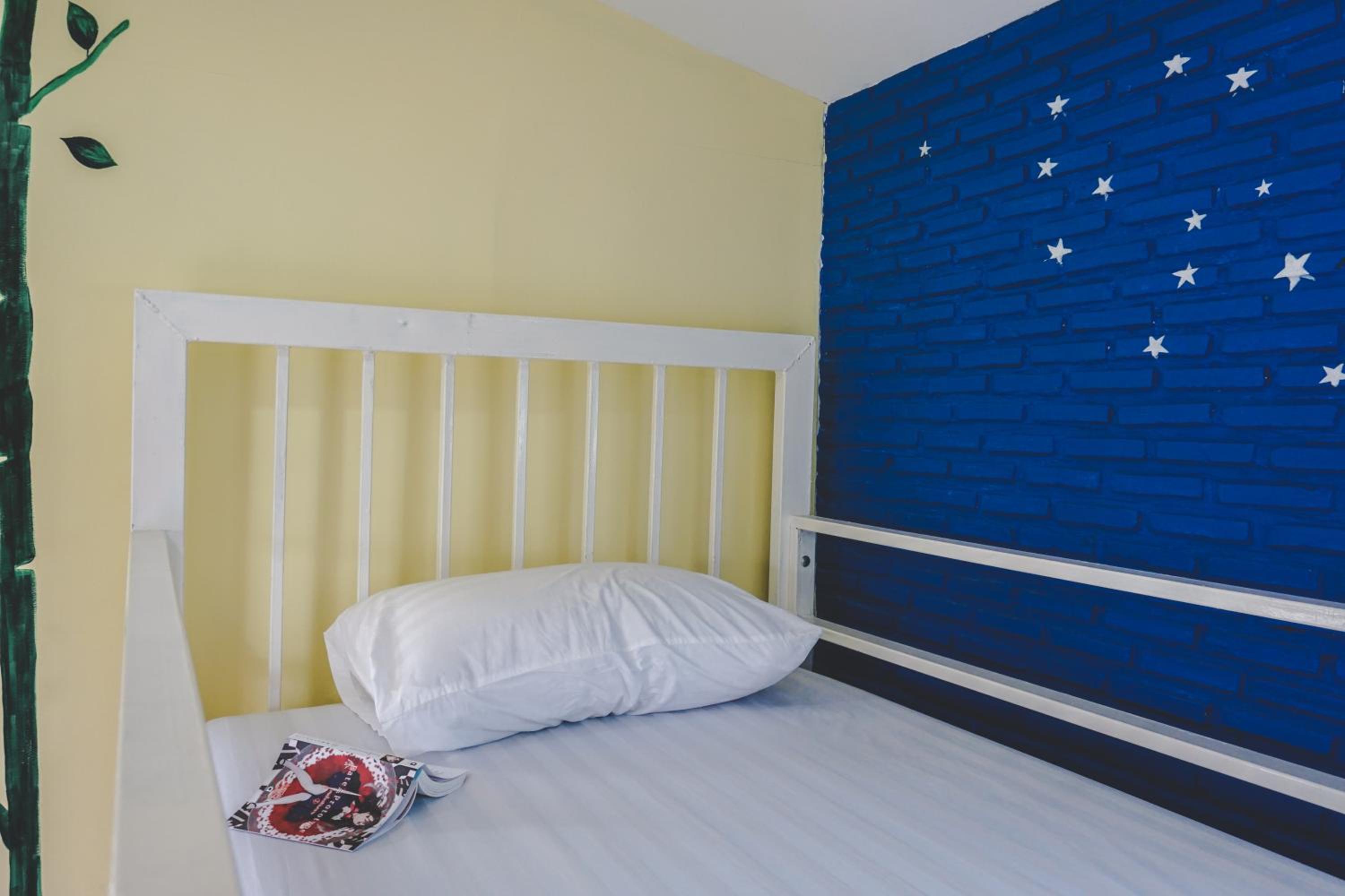 Deluxe Twin Room photo 3