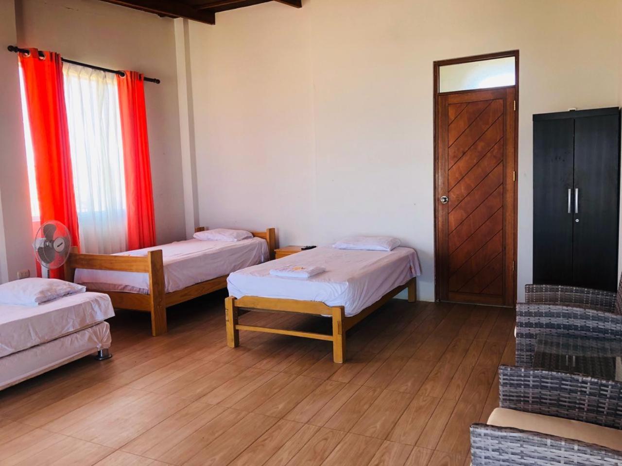 Triple Room with Sea View