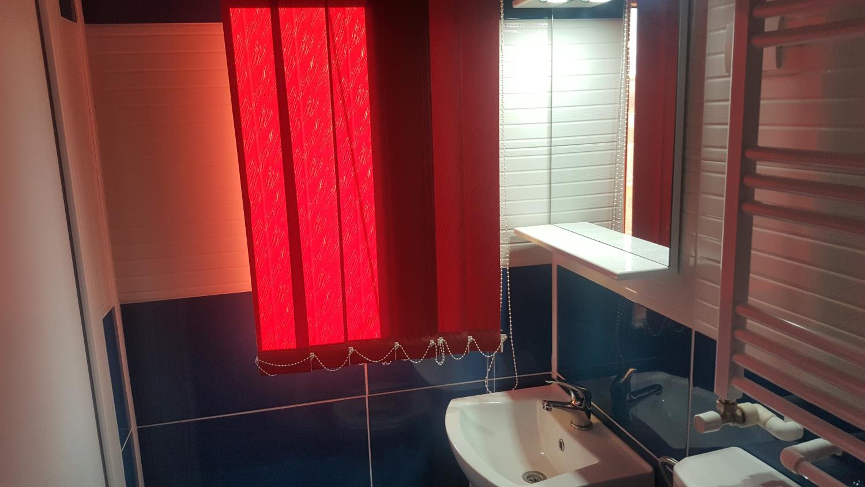 Double Room with Private Bathroom - Photo 3