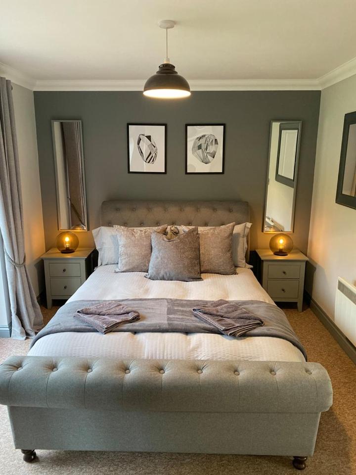 One-Bedroom House - Photo 11