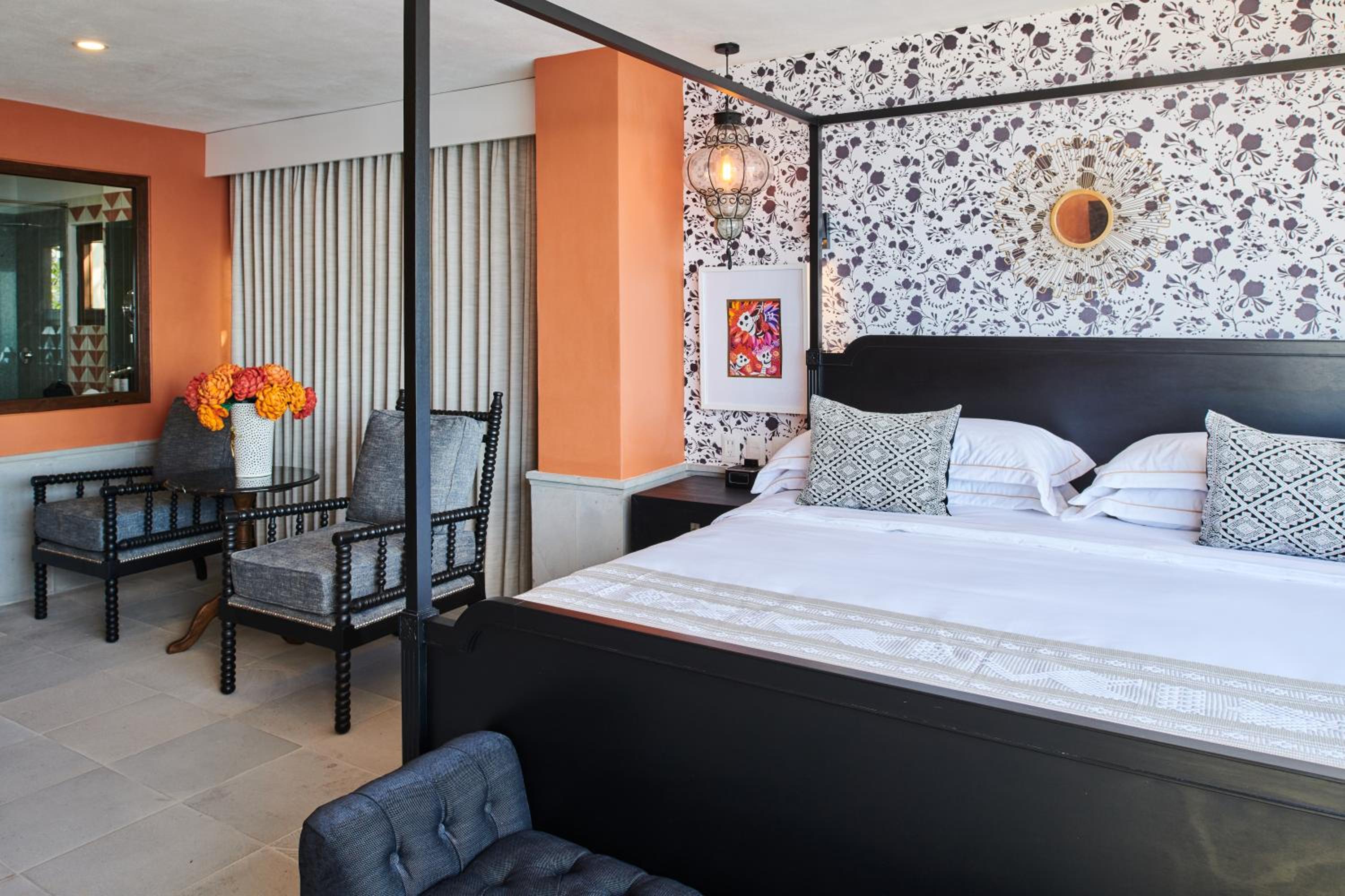 Deluxe Suite - Photo 16