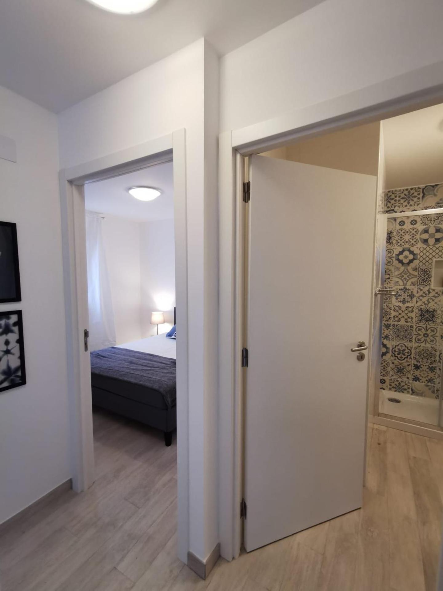 One-Bedroom Apartment - Photo 4