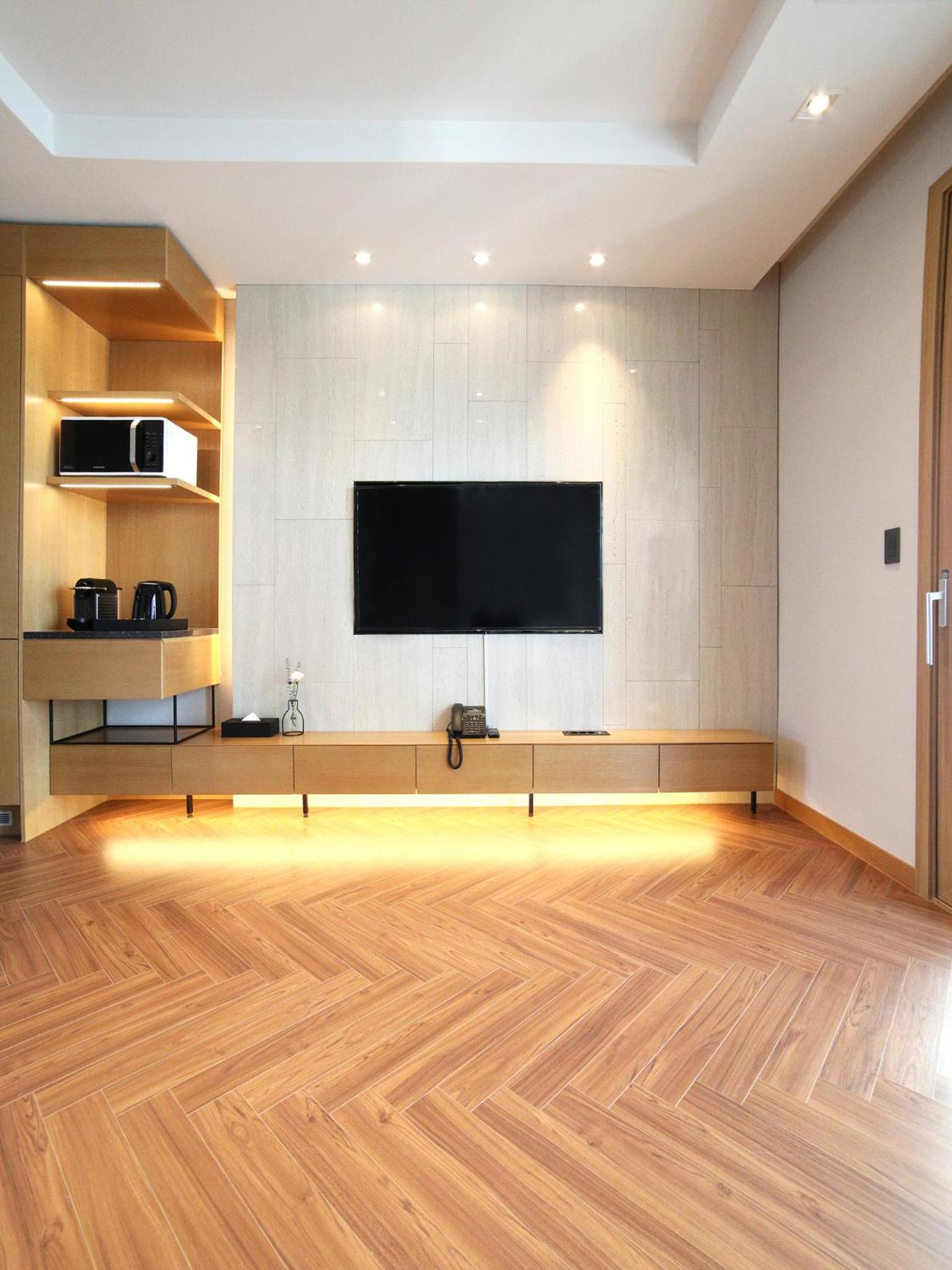 Superior Triple Room with Sea View - Photo 13