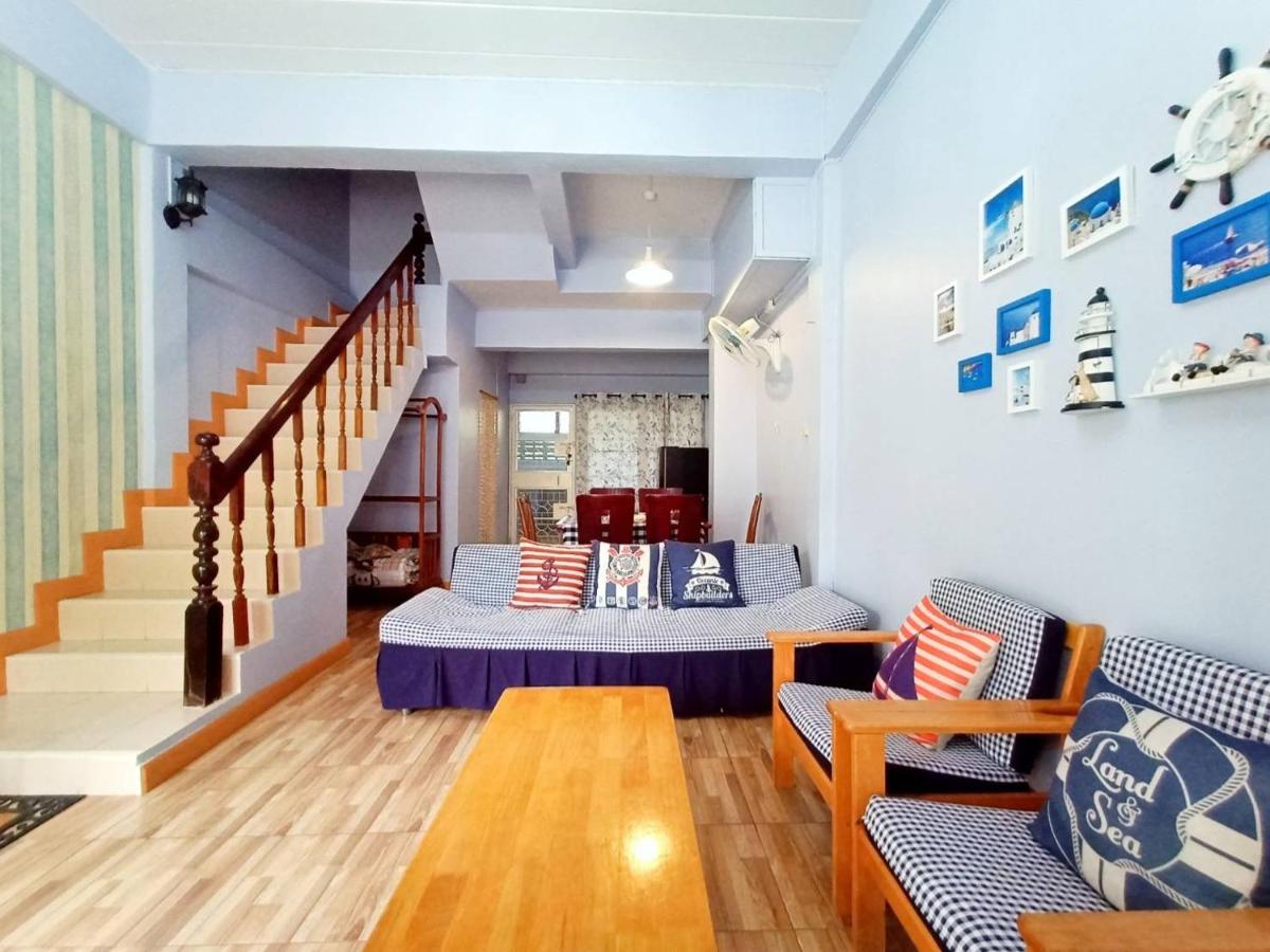 Two-Bedroom Townhouse photo 3